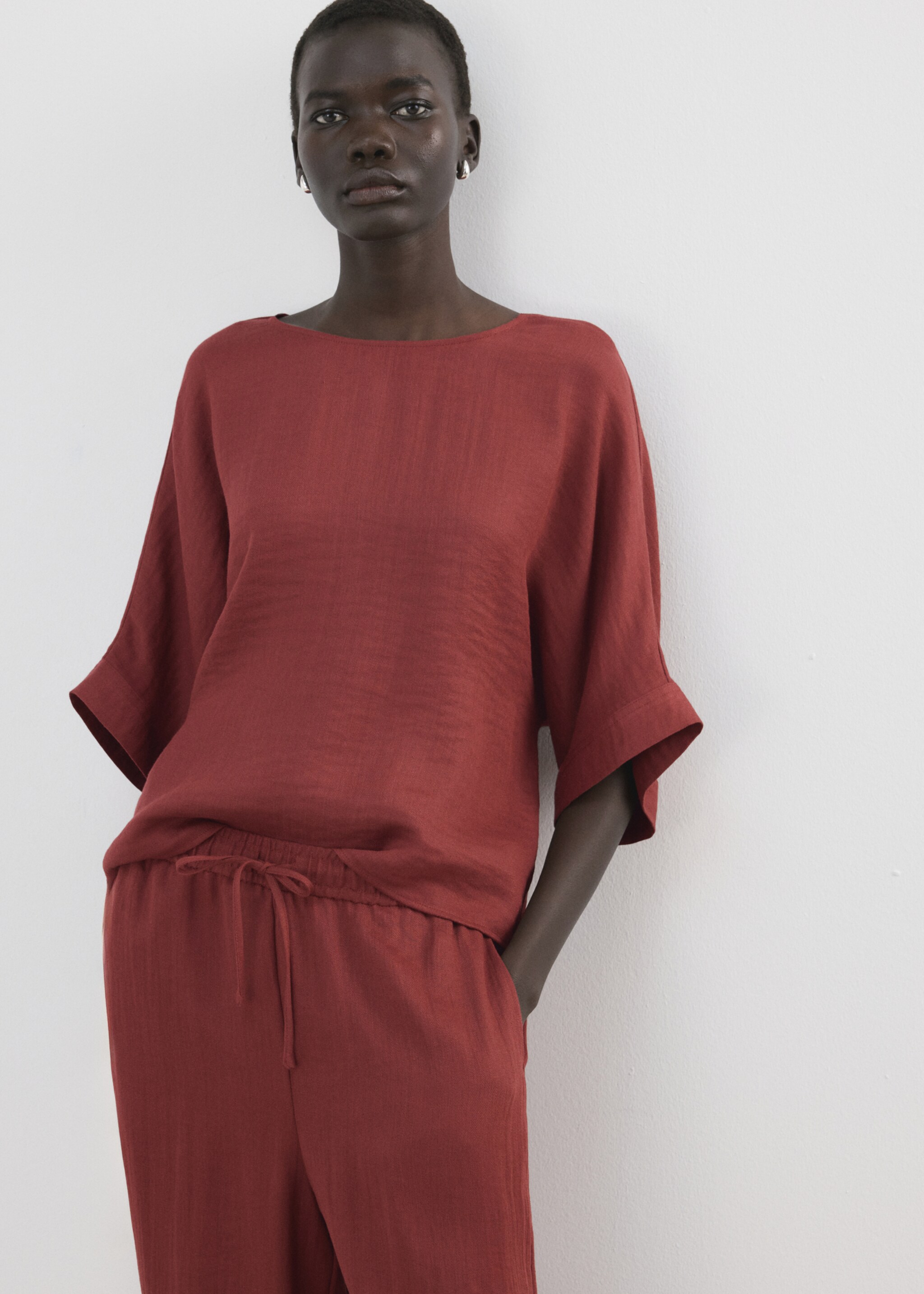 Three-quarter sleeve blouse - Medium plane, Red. Ref: 27065829-00.