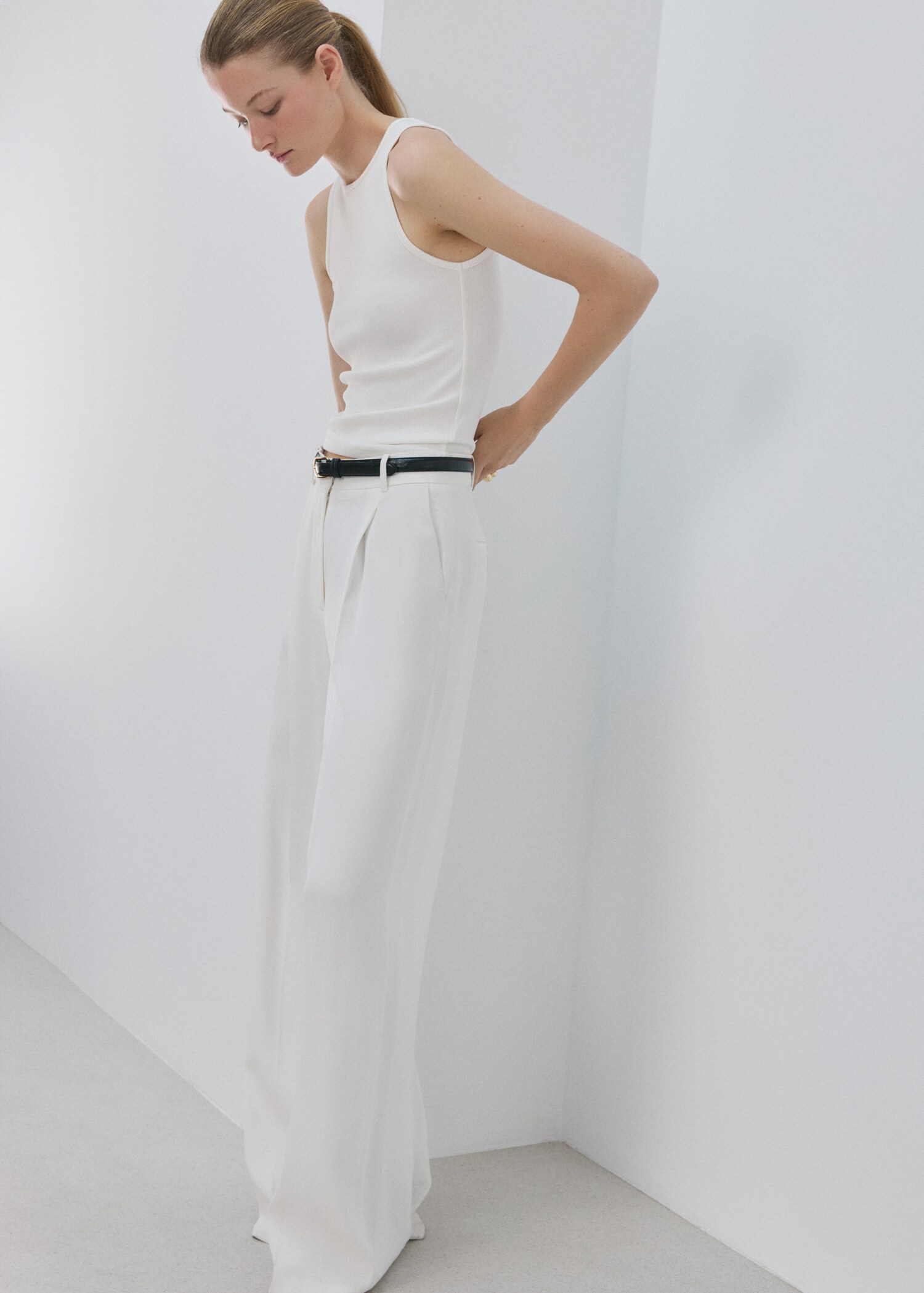 Ribbed cotton-blend top - Details of the article 2