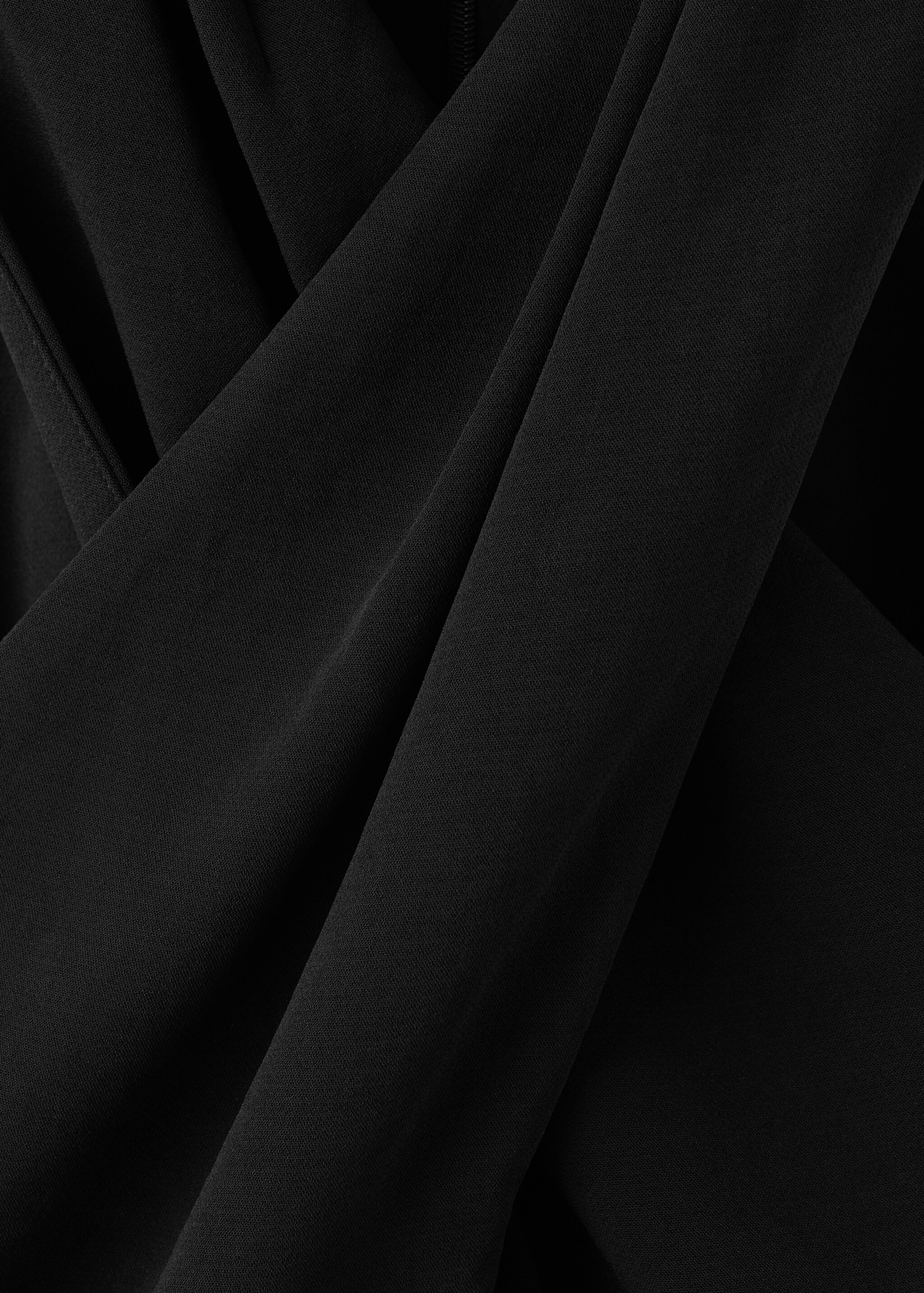 بنطال طويل بحمالات بحزام وبه ثنيات - تفاصيل المنتج 8, أسود. Ref: 27065833-00.