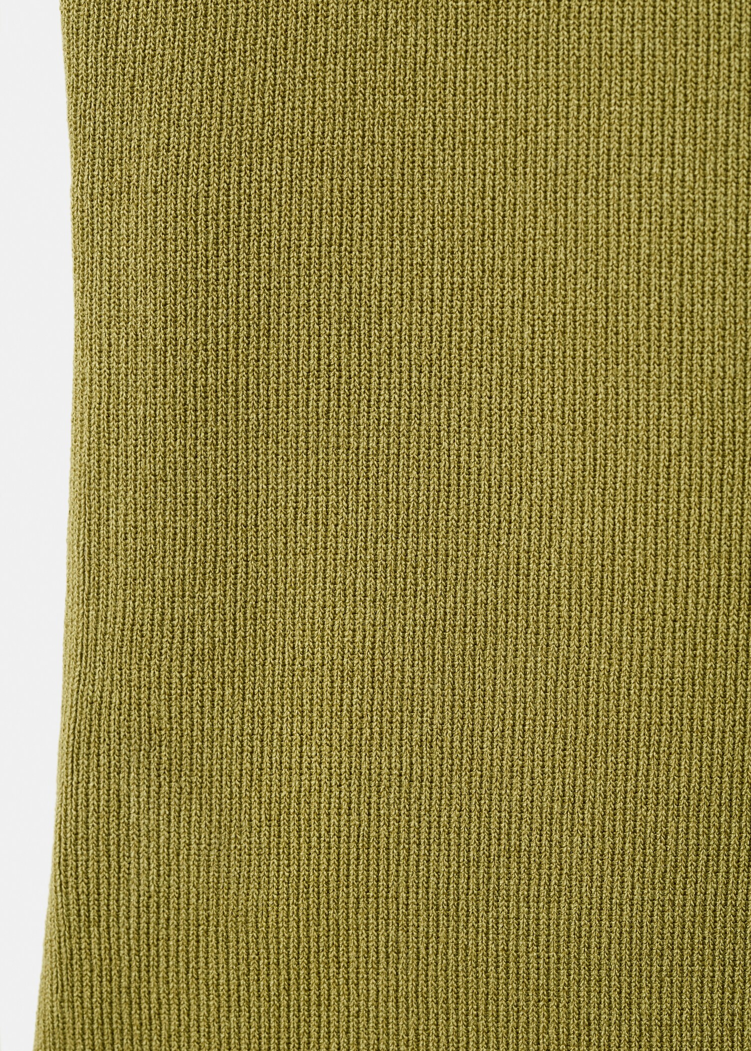 Round-neck knitted top - Details of the article 0