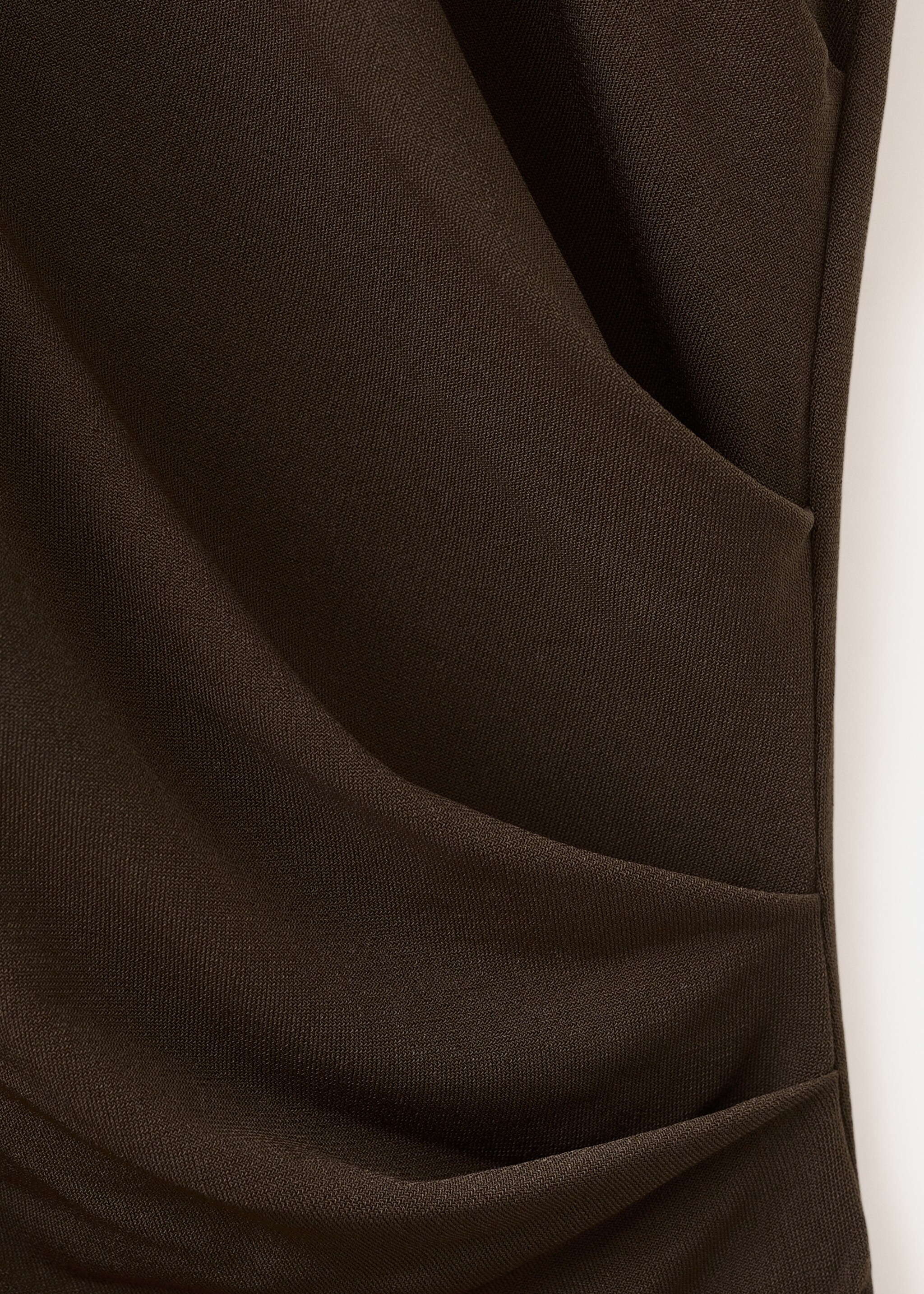 Robe broche corps froncé - Détail de l'article 0, Marron. Ref: 27065843-00.