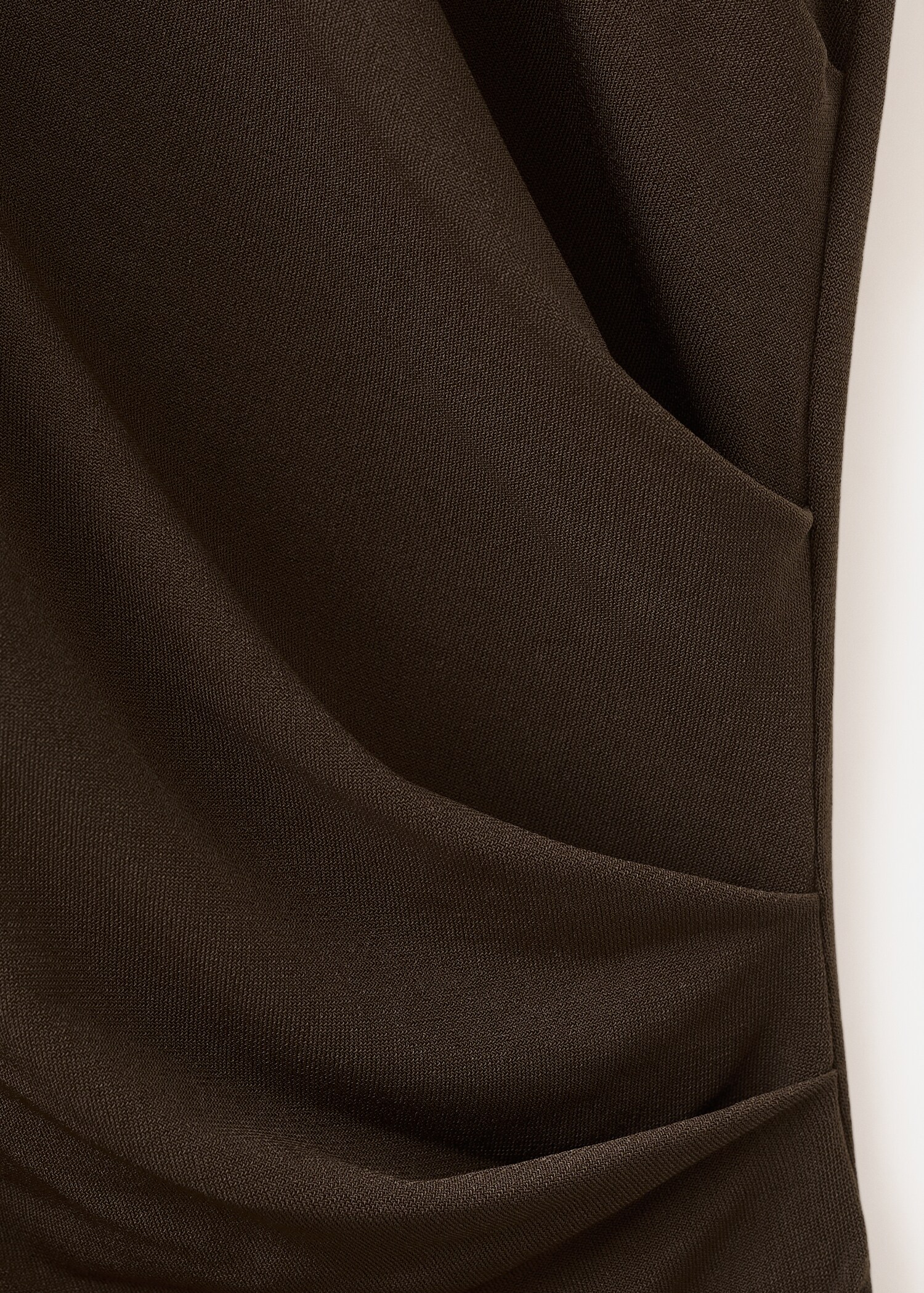 Robe broche corps froncé - Détail de l'article 0