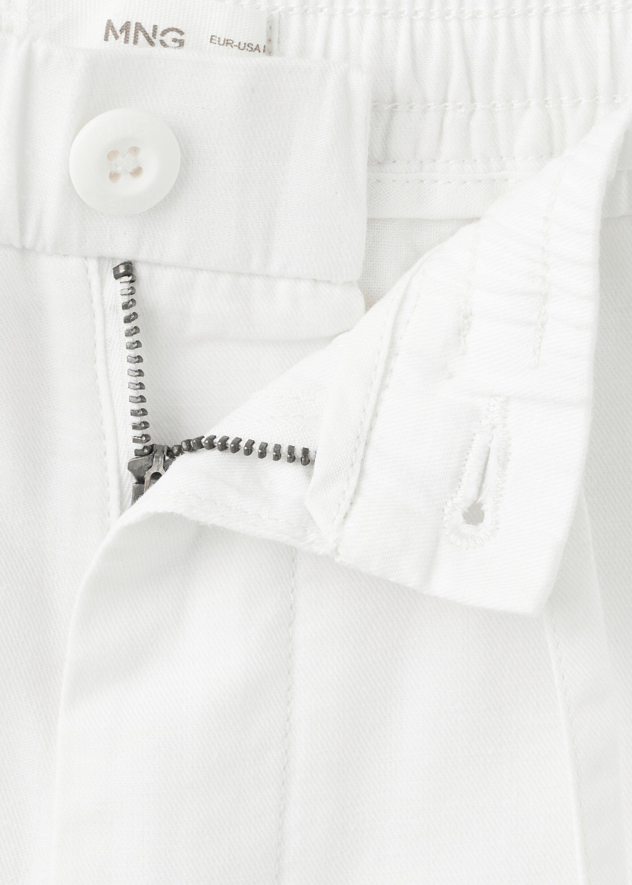 Bermudas cargo algodón lino - Detalle del artículo 8, Blanco roto. Ref: 27065931-00.