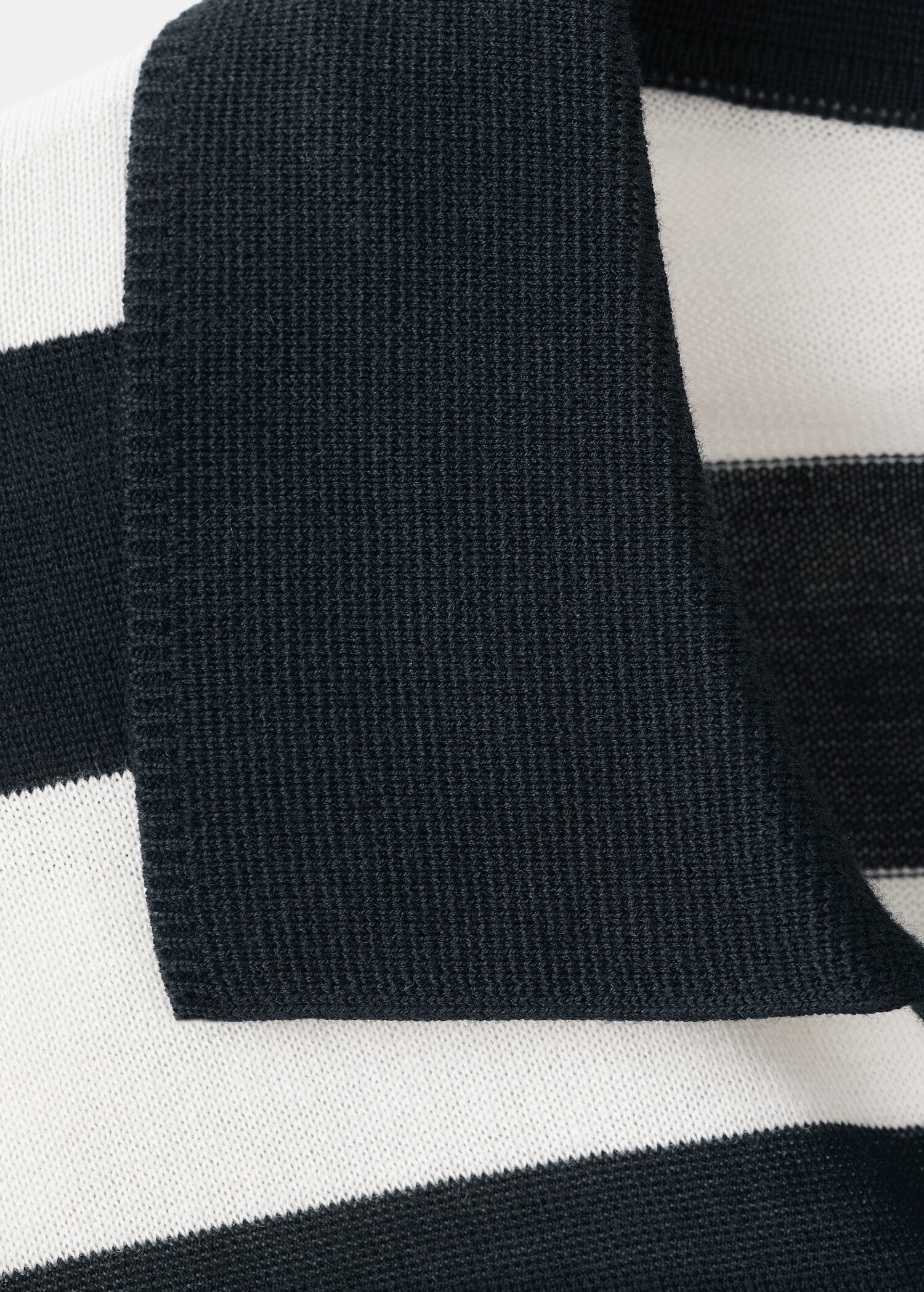 100% cotton fine knit polo jumper - Details of the article 8