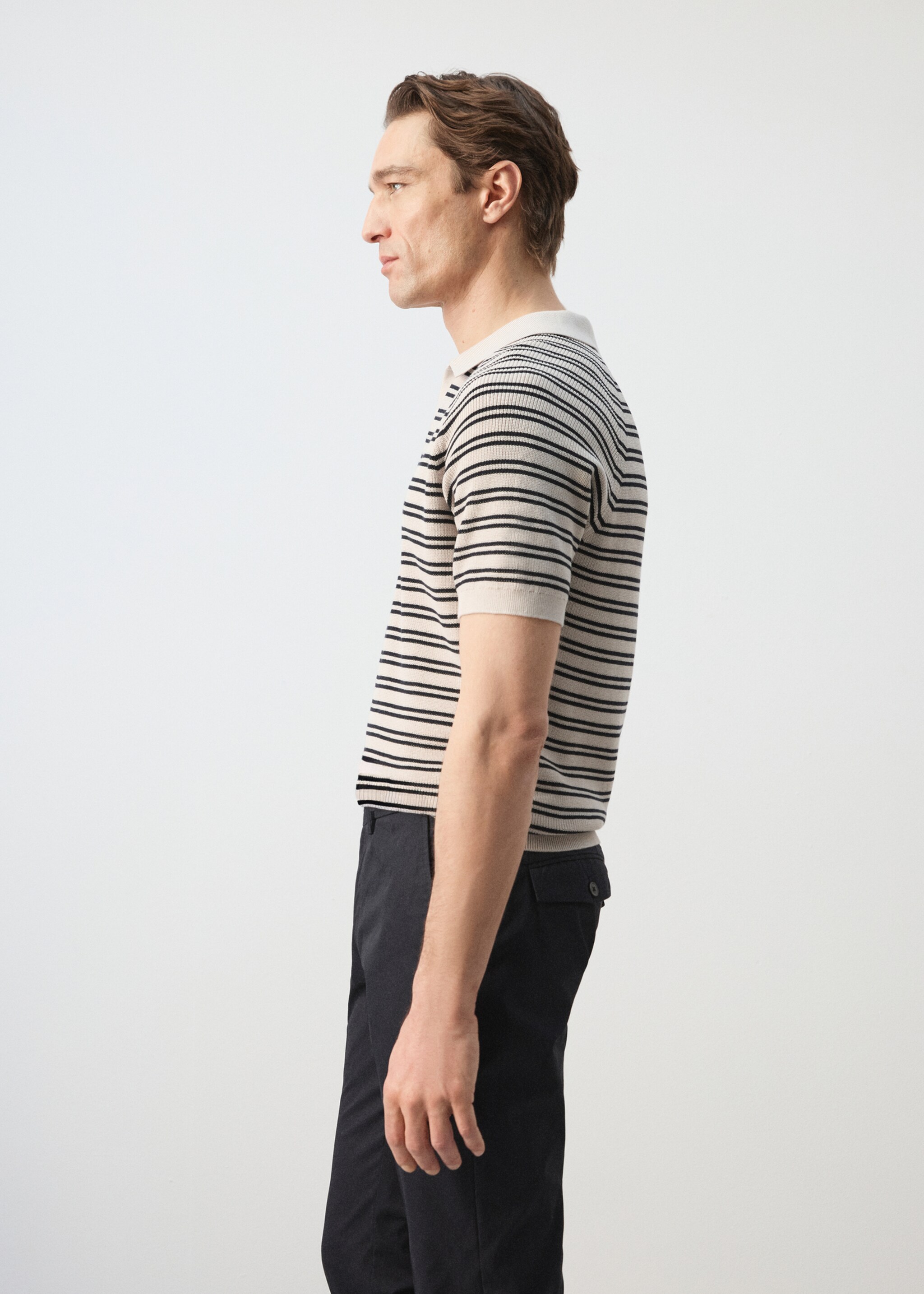 Striped 100% cotton knit polo - Details of the article 2, Beige. Ref: 27065938-00.