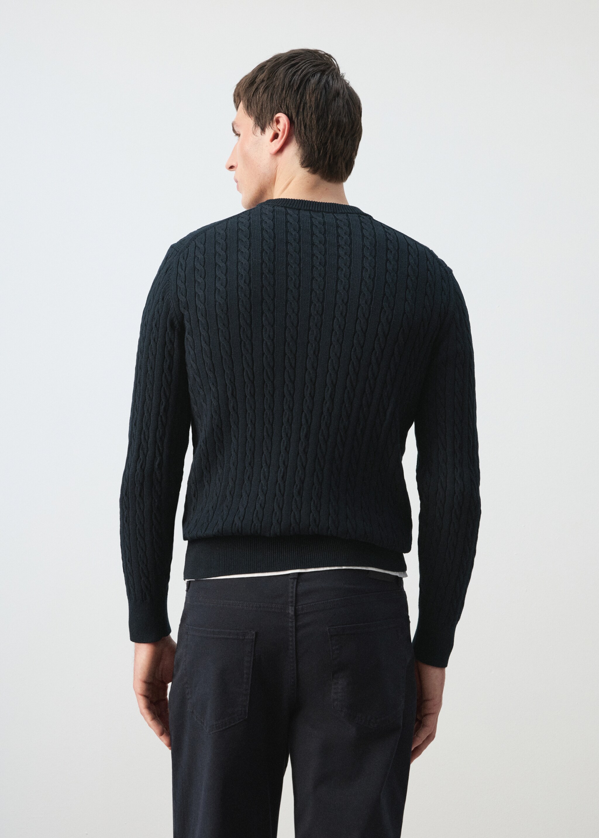 100% cotton cable knit sweater - Reverse of the article, Night Blue. Ref: 27065939-00.