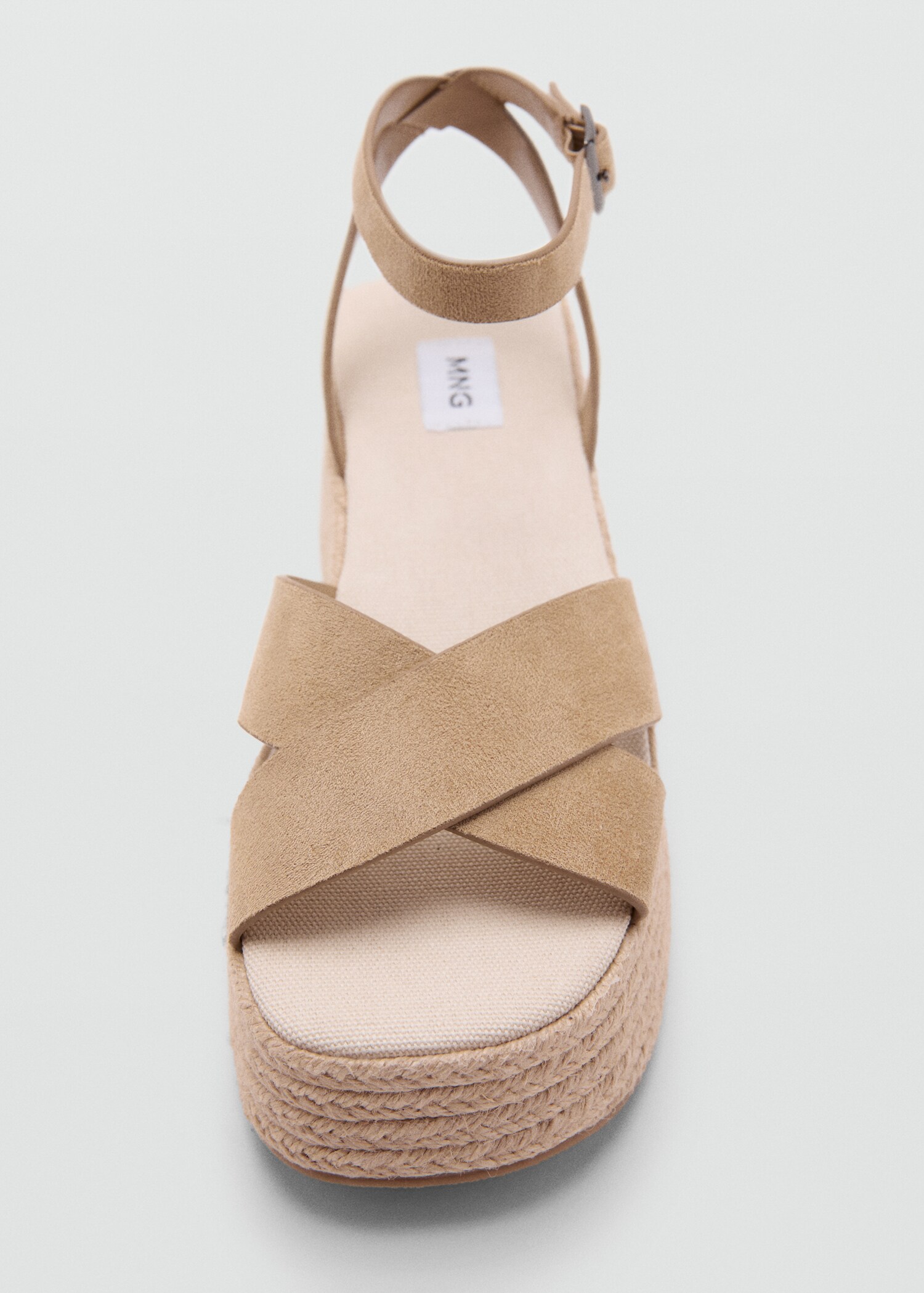 Platform sandals with crossed straps - Details of the article 3