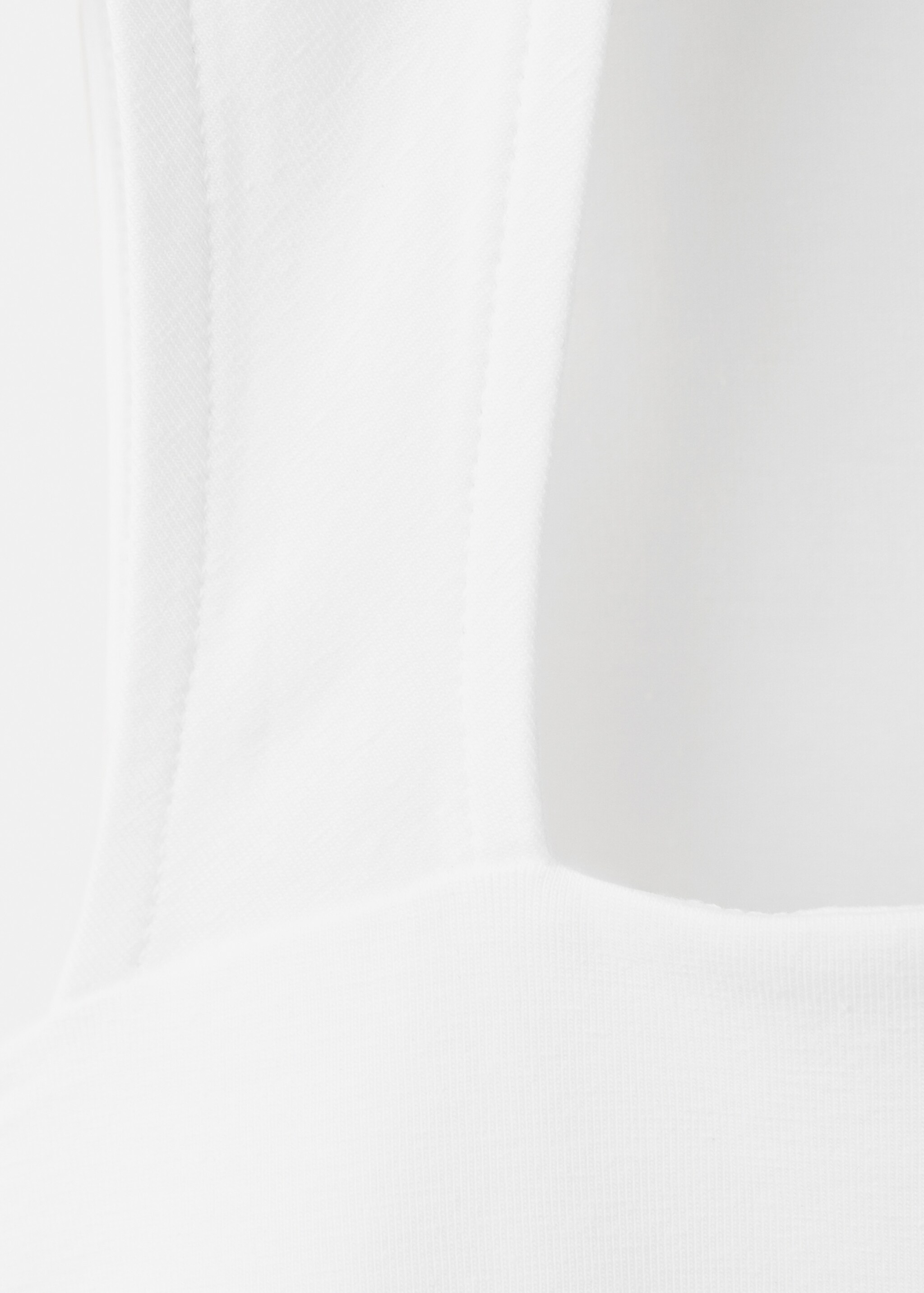 Fitted top with wide straps - Details of the article 8, Off White. Ref: 27065962-00.