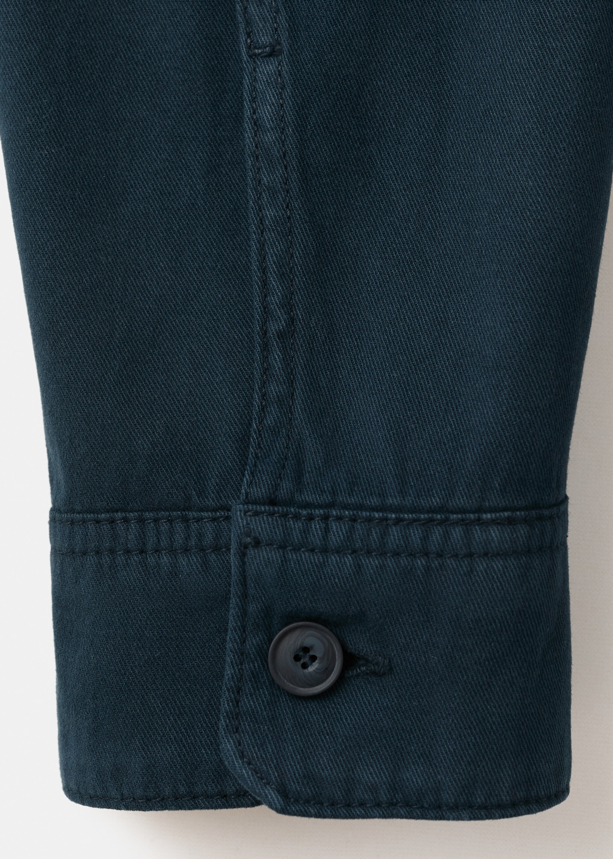 100% cotton overshirt with pockets - Details of the article 0, Navy. Ref: 27065968-00.