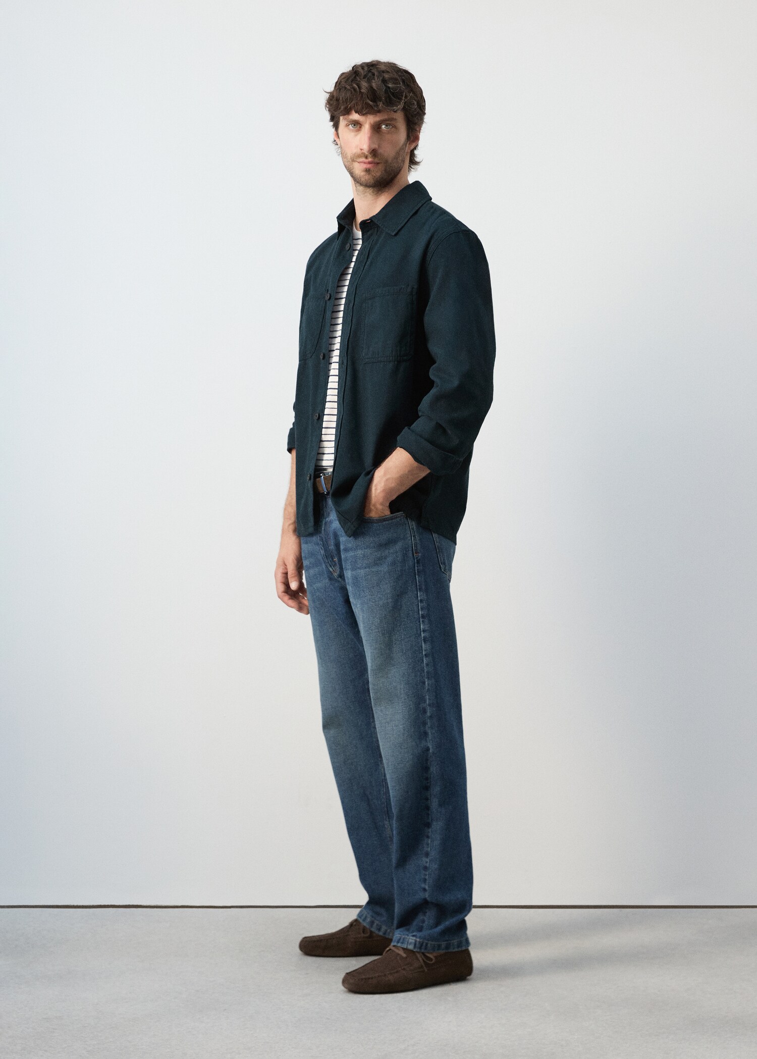 100% cotton overshirt with pockets - Details of the article 2