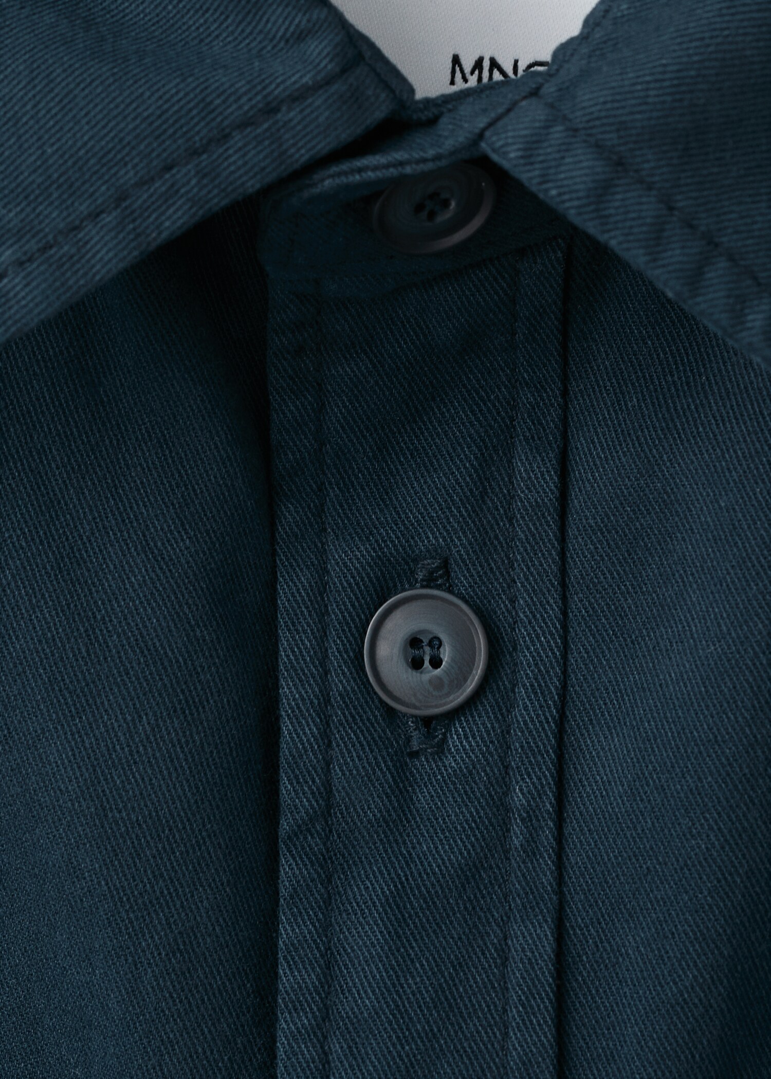 100% cotton overshirt with pockets - Details of the article 8