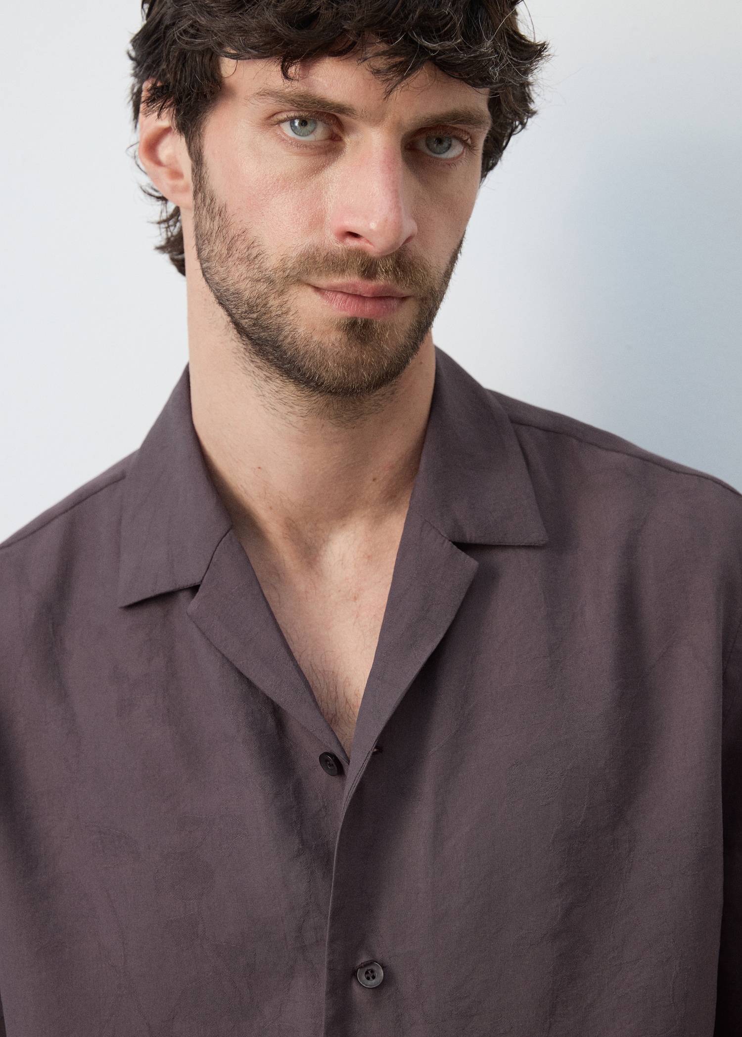 Chemise fluide avec col bowling - Details of the article 1