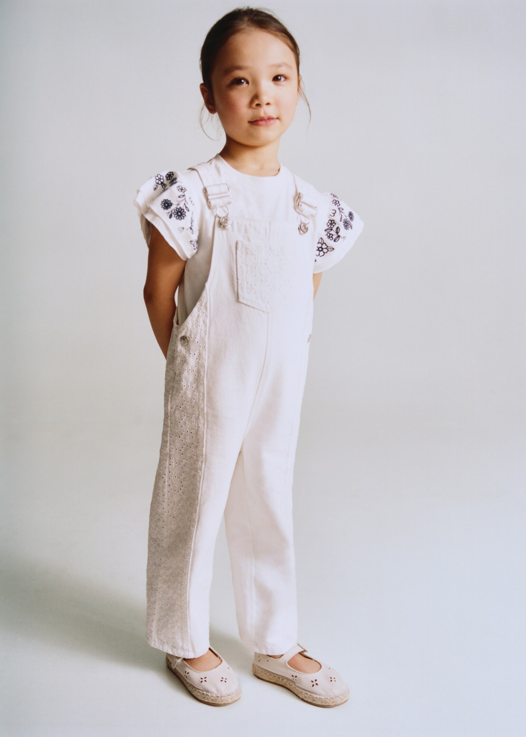 Embroidered denim dungarees - Details of the article 5, Off White. Ref: 27066343-00.