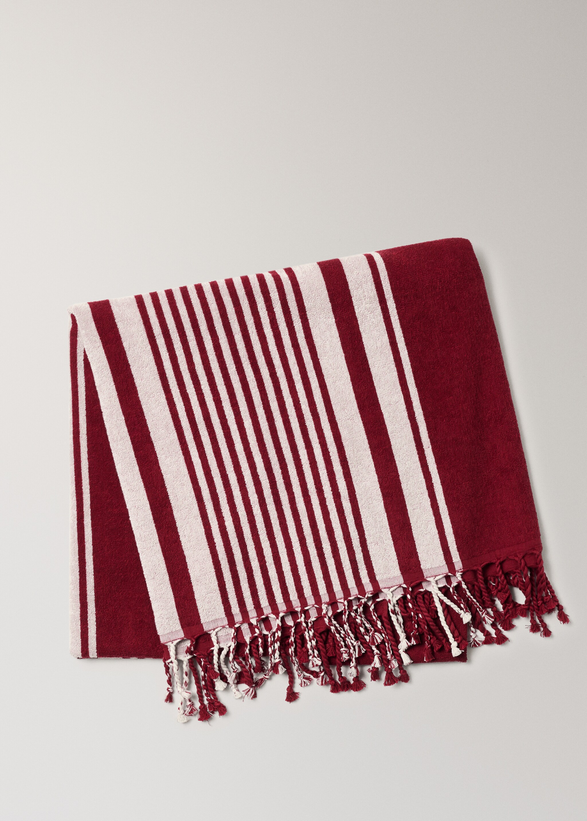 Striped beach towel with tassel detail - Article without model, Maroon. Ref: 27066357-00.