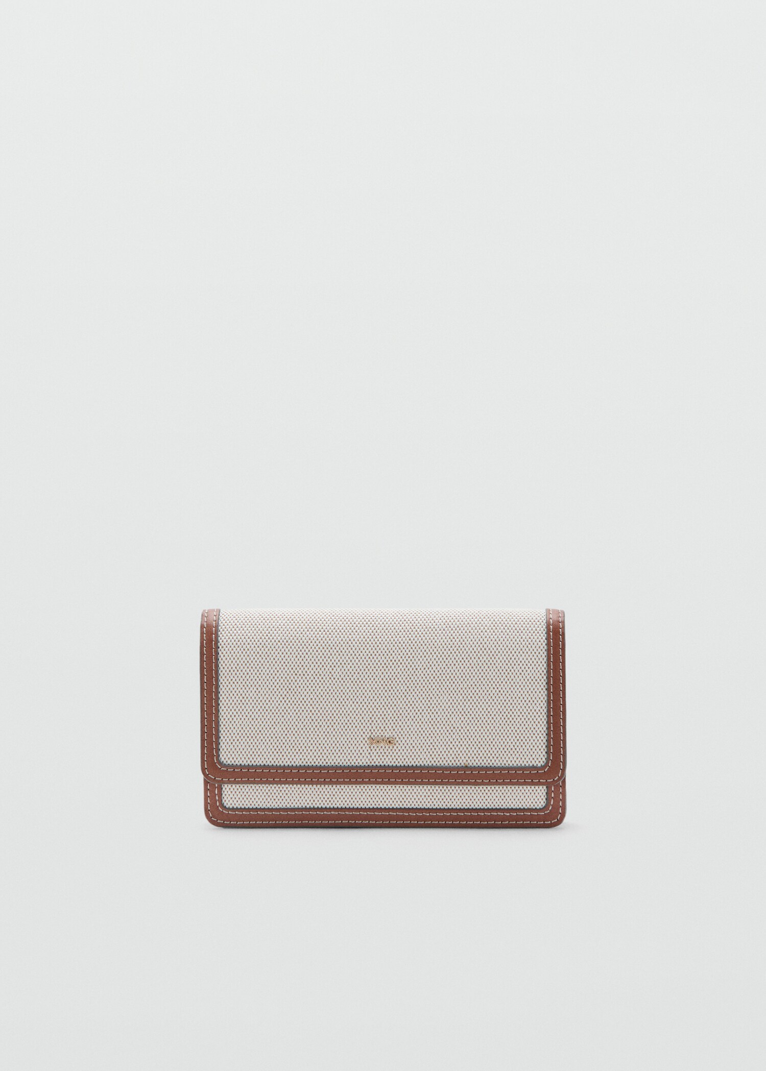 Textured flap wallet - Article without model