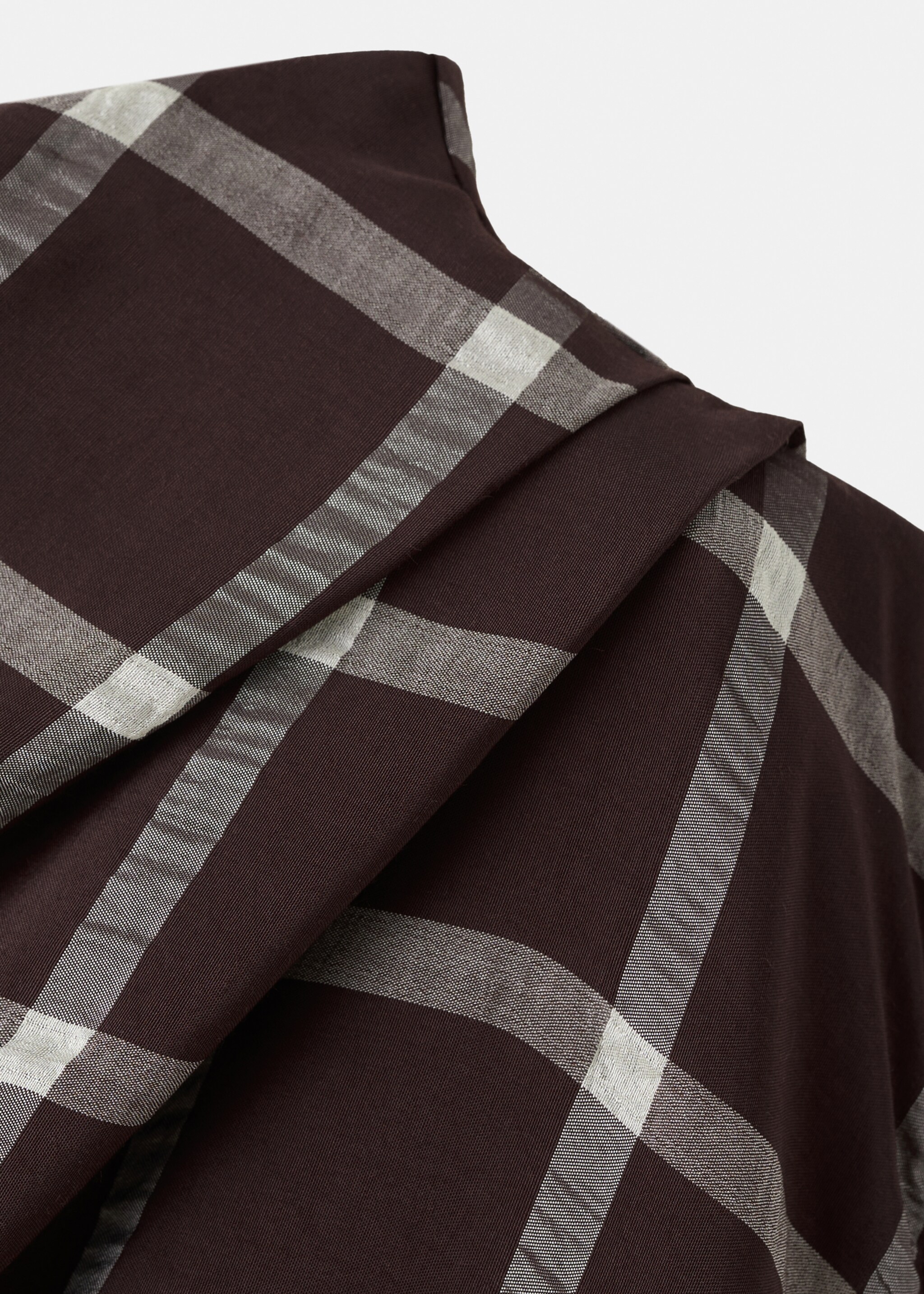 Top entallado cuello drapeado - Detalle del artículo 8, Burdeos. Ref: 27066361-00.