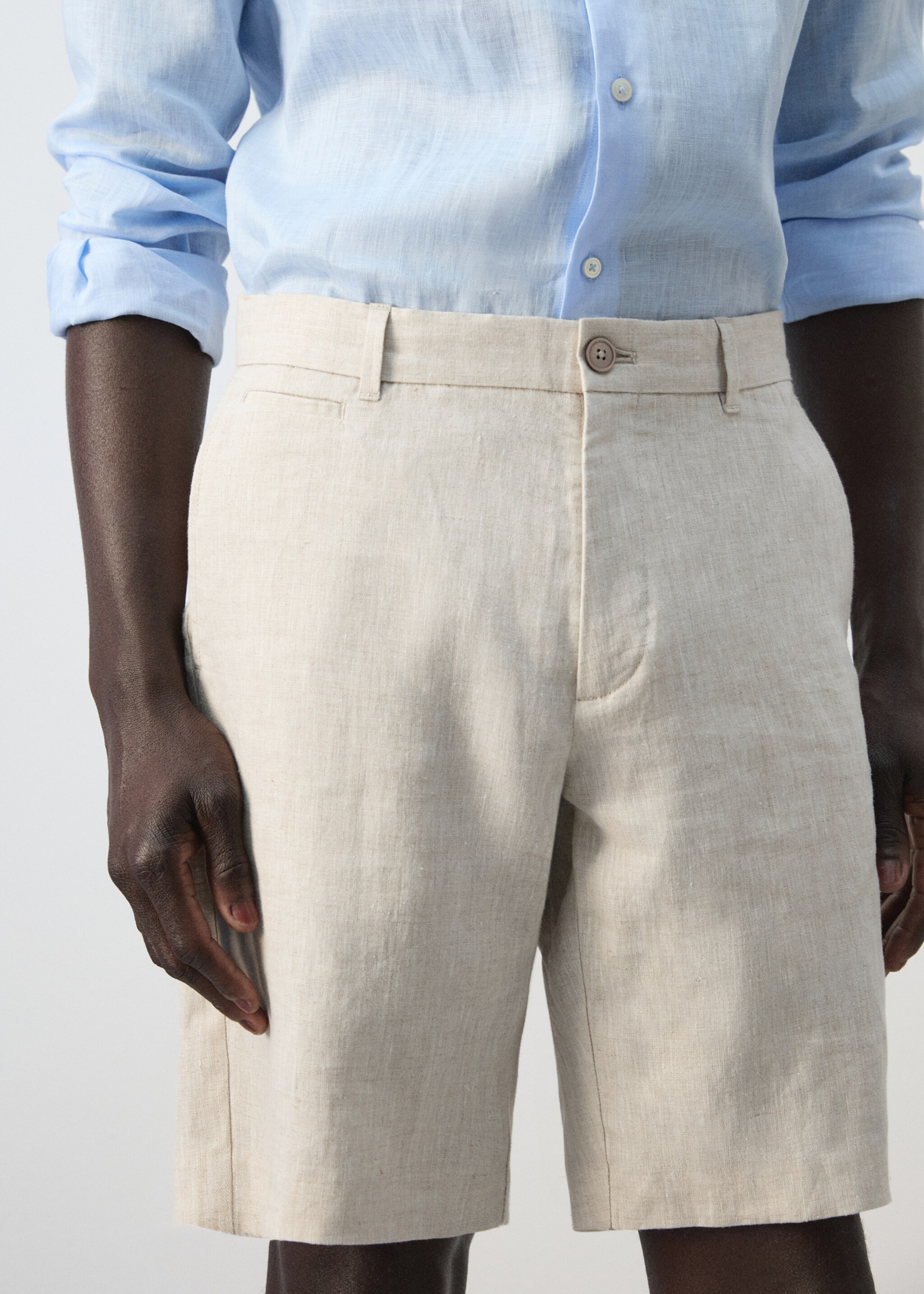 Βερμούδα slim fit 100% λινό - Λεπτομέρεια του προϊόντος 1, Εκρού. Ref: 27066709-00.