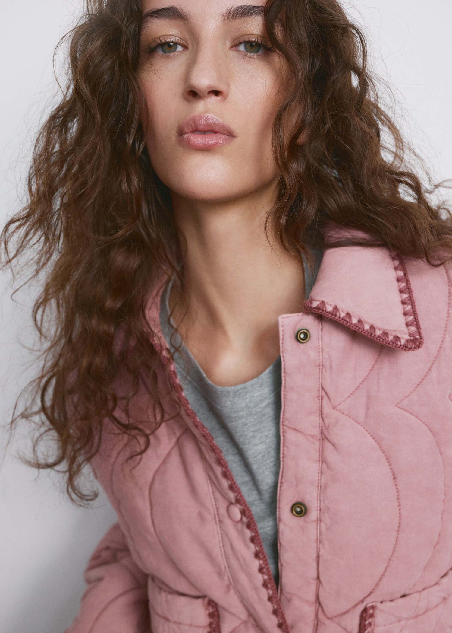 Contrast piping quilted jacket - Details of the article 1