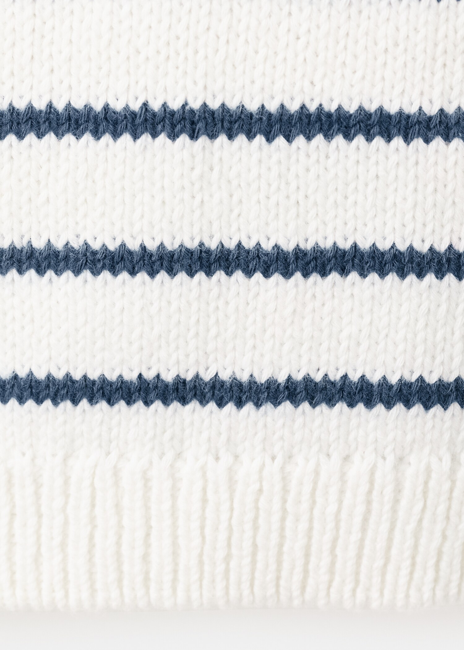 كنزة منسوجة مخططة - تفاصيل المنتج 0