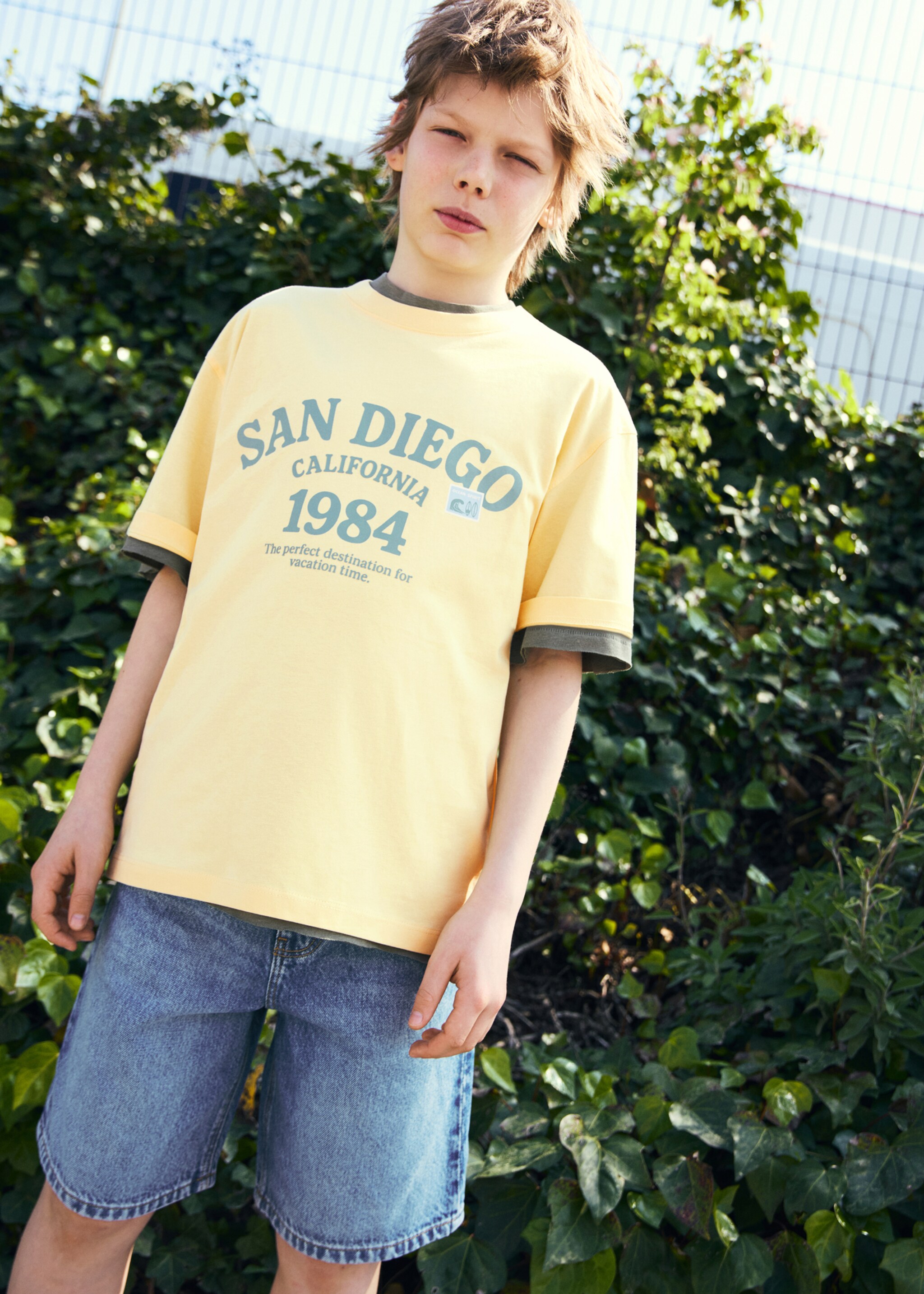 Baggy denim bermudas - Medium plane, Medium Blue. Ref: 27066732-00.