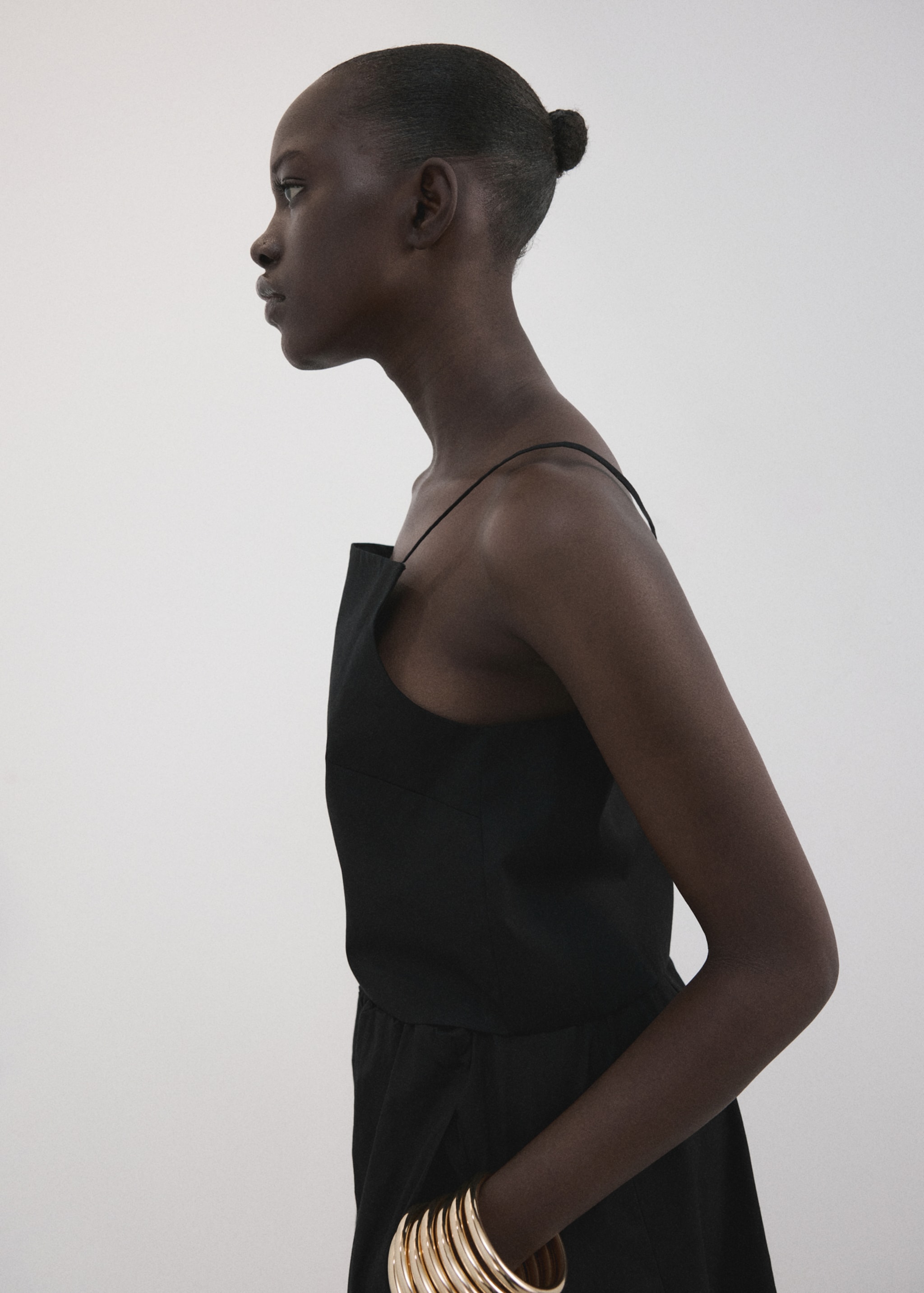 Cotton crop top - Details of the article 2, Black. Ref: 27066751-00.