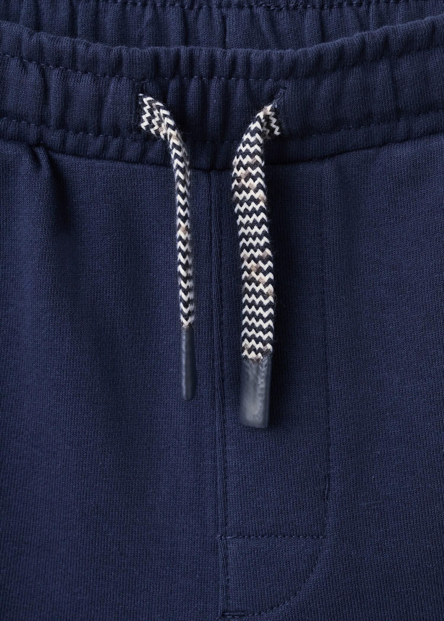 Drawstring cargo Bermuda shorts - Details of the article 8