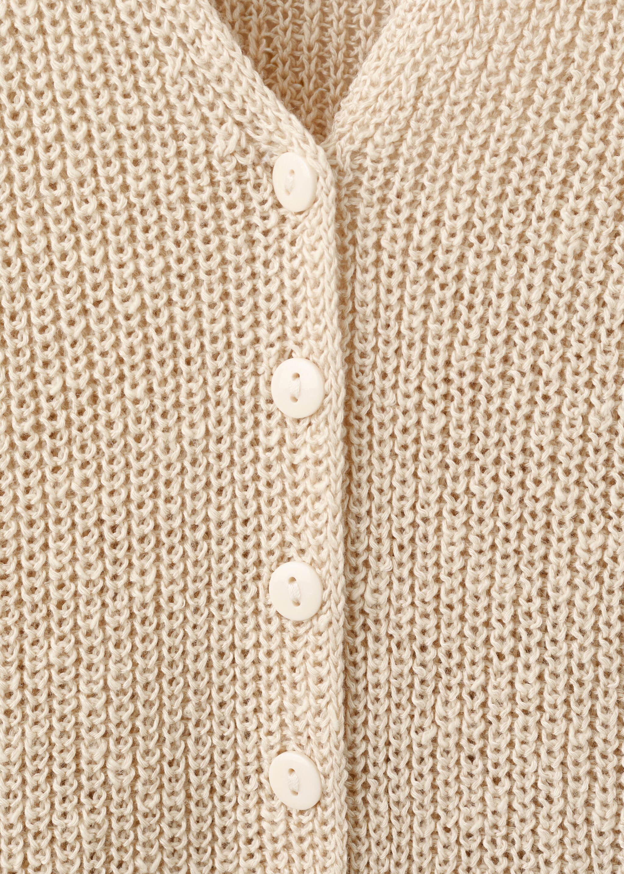 Openwork knitted waistcoat - Details of the article 8, Sand. Ref: 27067137-00.