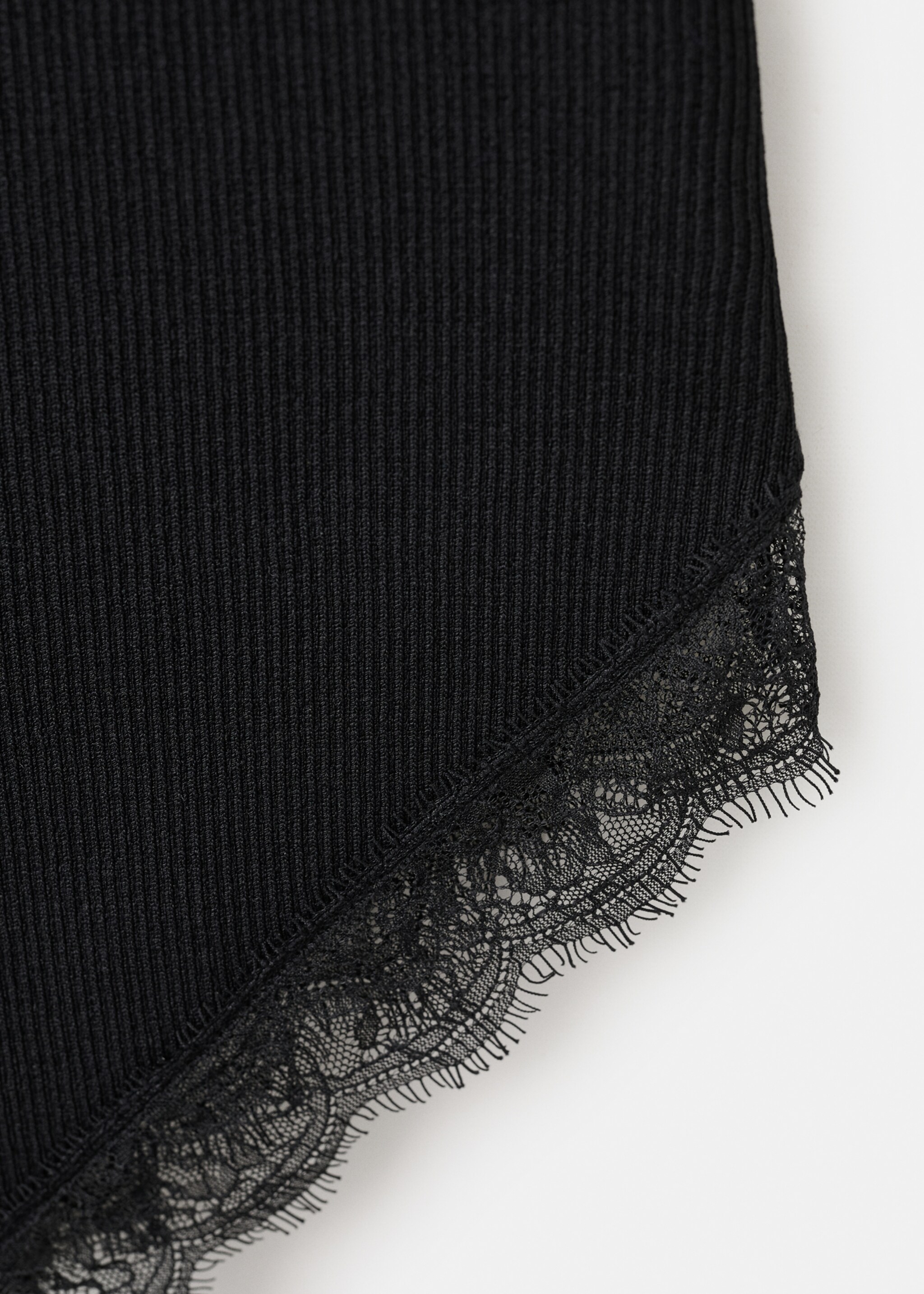 Asymmetrisk slipklänning - Detaljer om artikeln 0, Svart. Ref: 27067138-00.