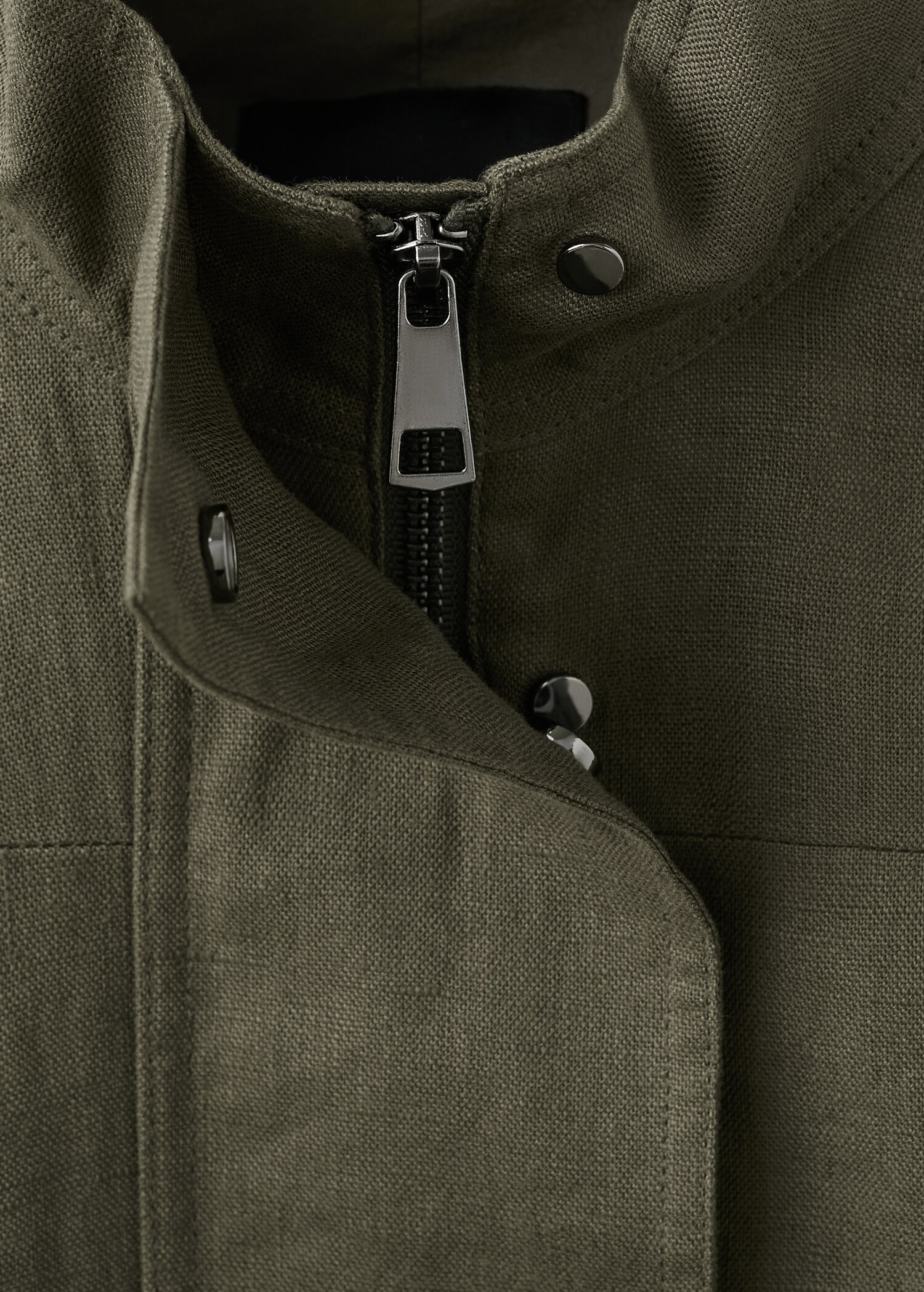 Linen jacket with belt - Details of the article 8