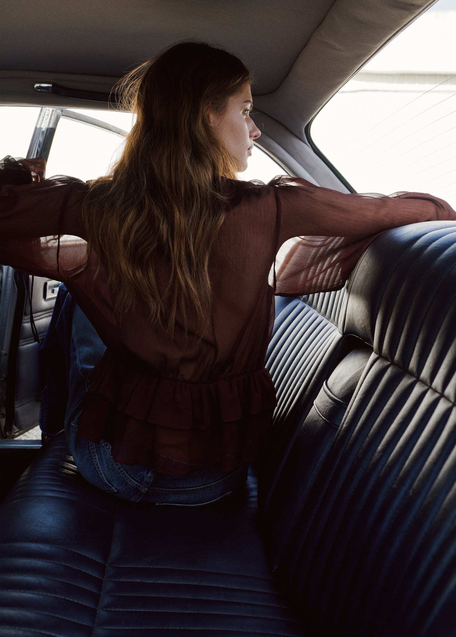 Fluid ruffled blouse - Details of the article 1