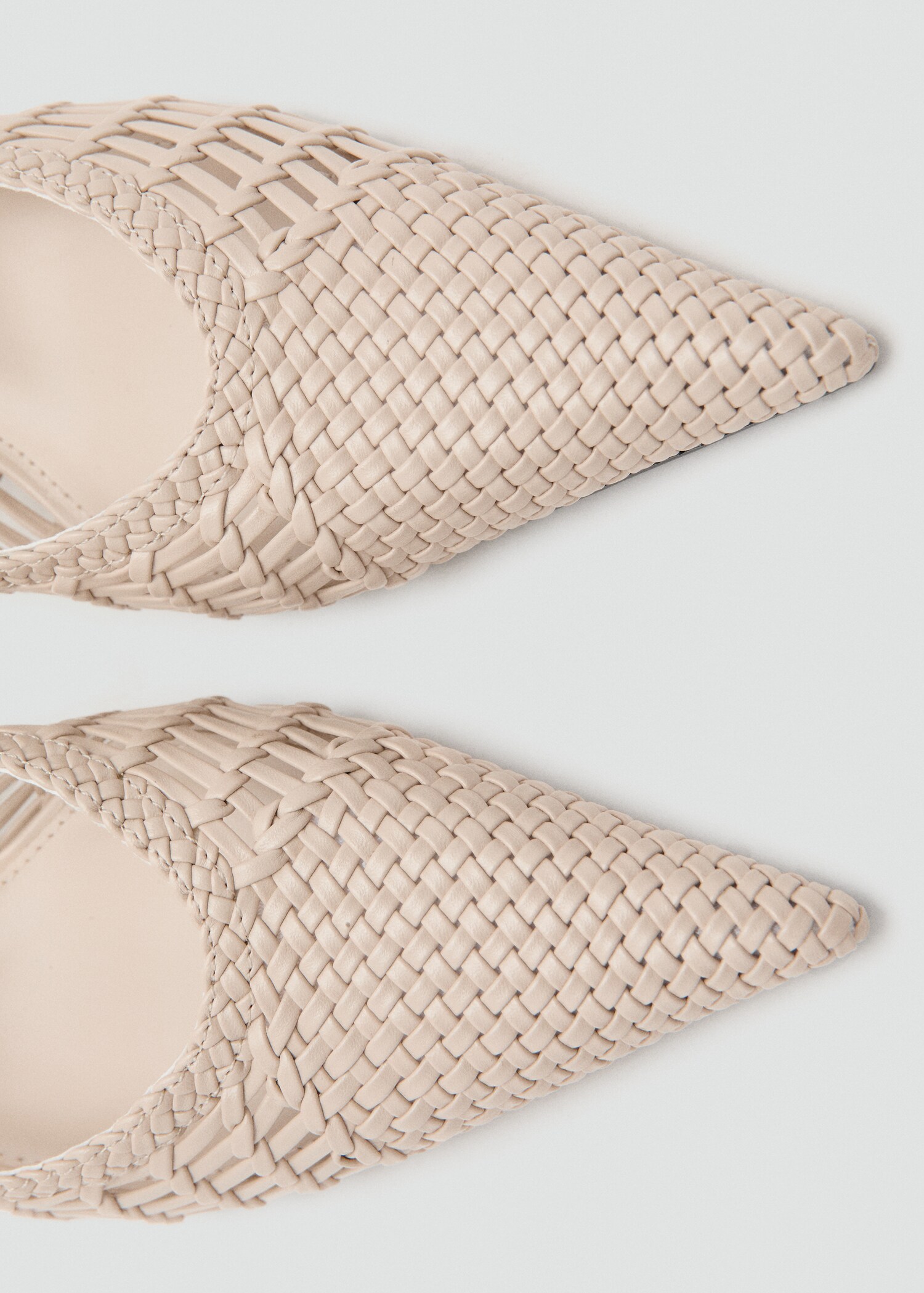 Woven toe cap shoe - Details of the article 2