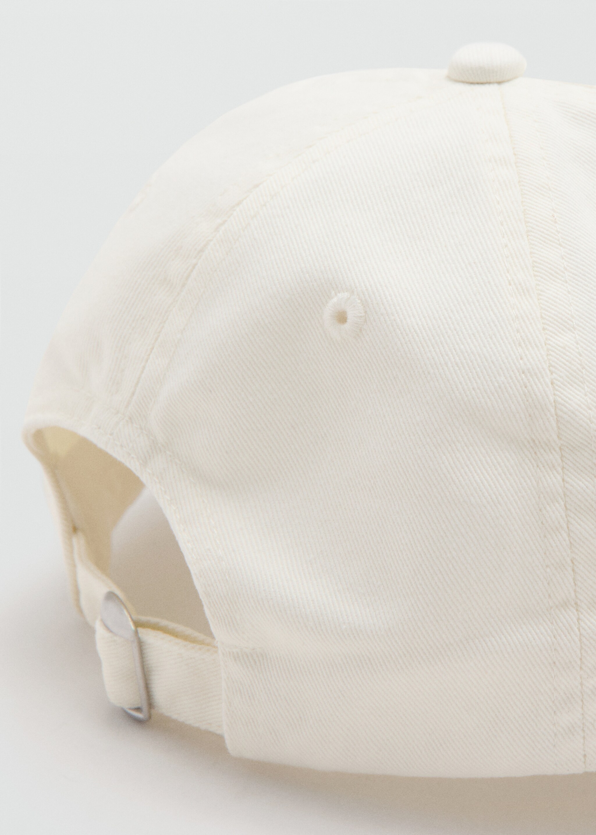 Cap tropical - Details of the article 2, Ecru. Ref: 27067782-00.