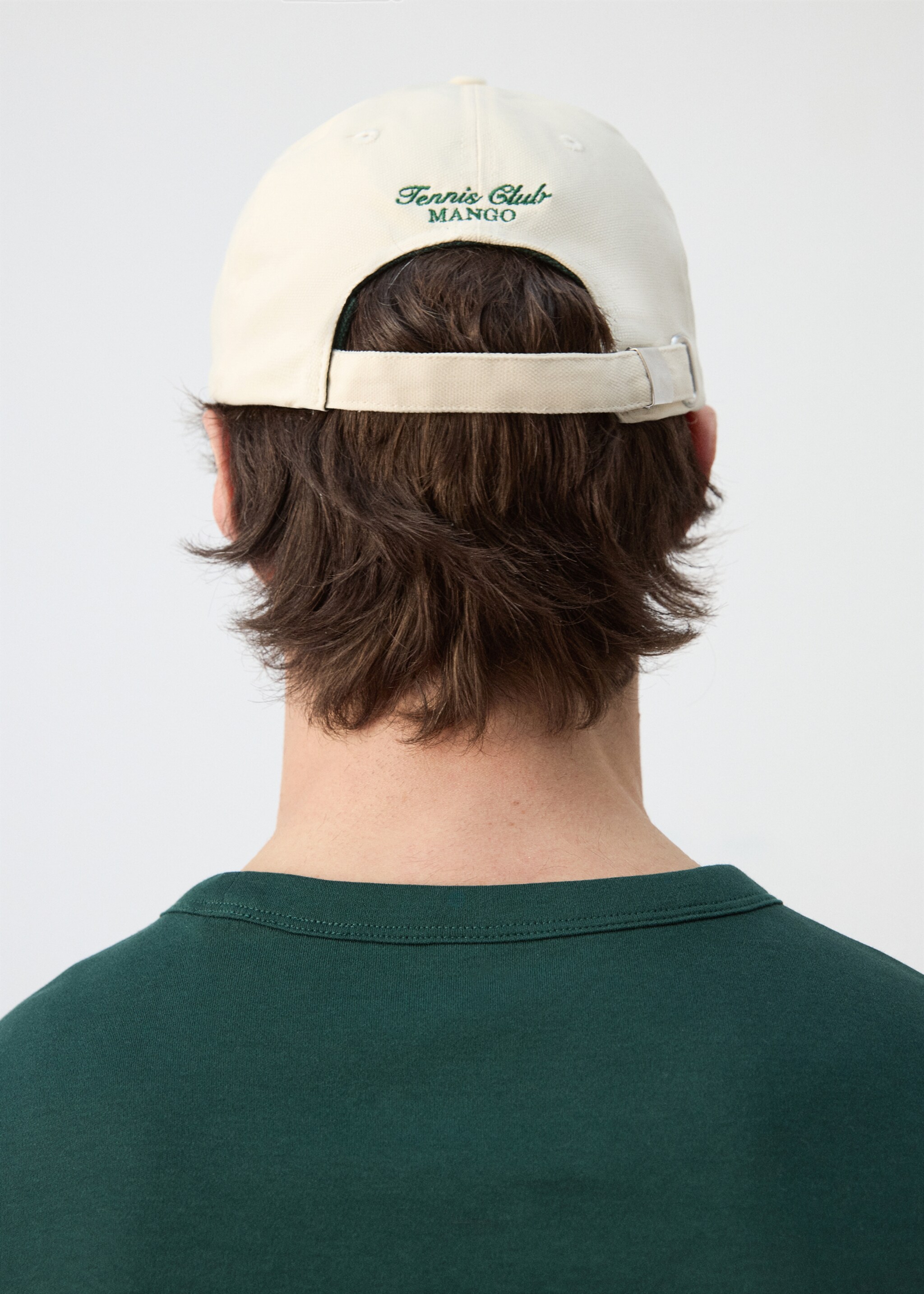 Cap with embroidered logo - Details of the article 9, Ecru. Ref: 27067784-00.