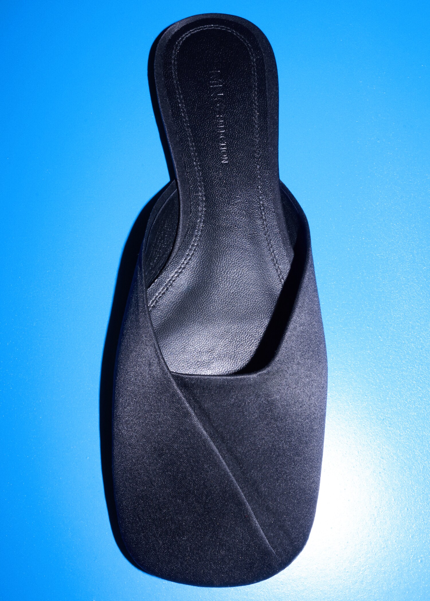 Кожаные туфли на плоской подошве - Деталь изделия 9