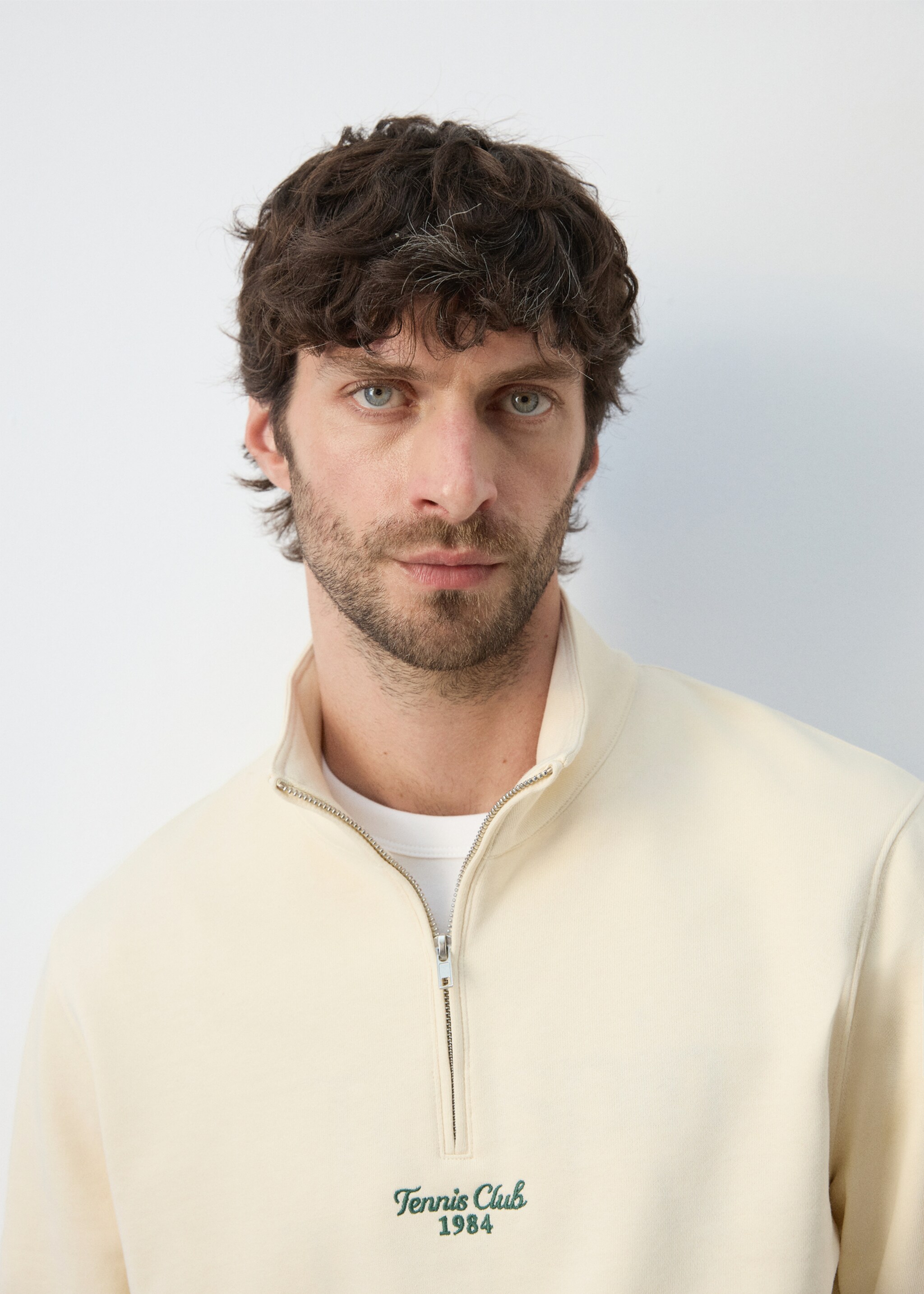 Cotton sweatshirt with zip neck and embroidered detailing - Details of the article 1, Vanilla. Ref: 27067793-00.