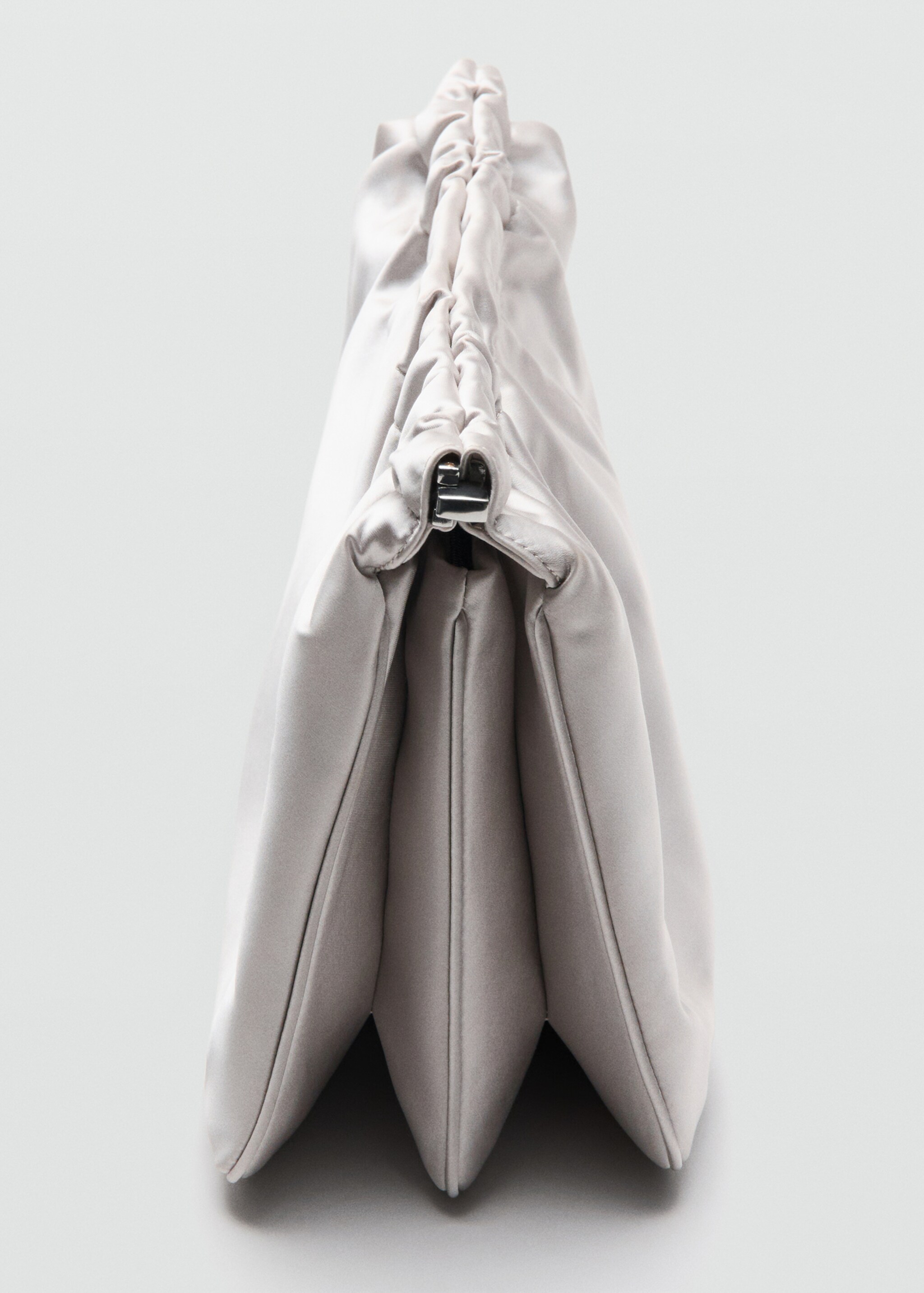 حقيبة يد من الساتان - تفاصيل المنتج 2, رمادي فاتح/خفيف. Ref: 27067795-00.