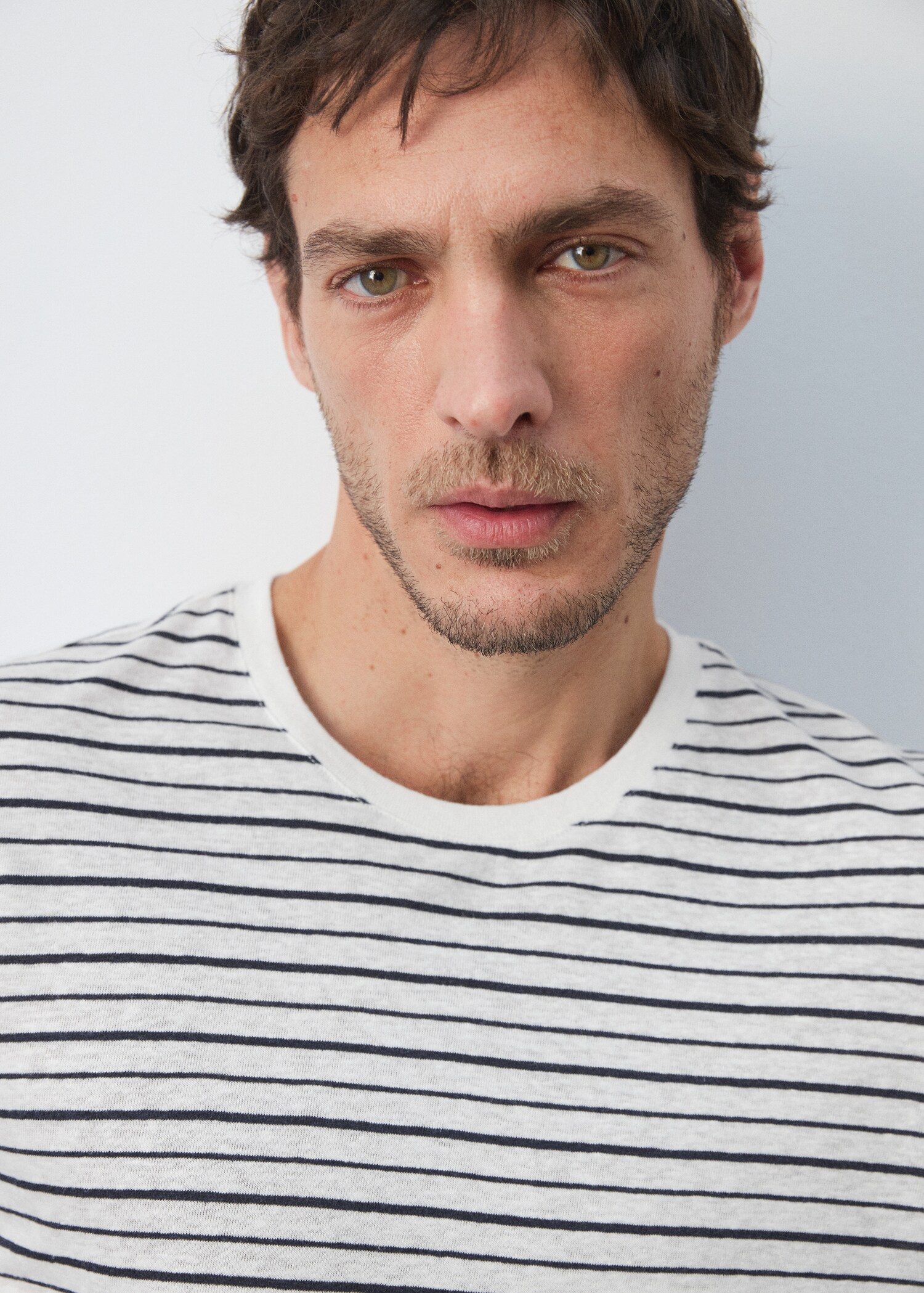 T-shirt lin slim-fit rayures - Détail de l'article 1