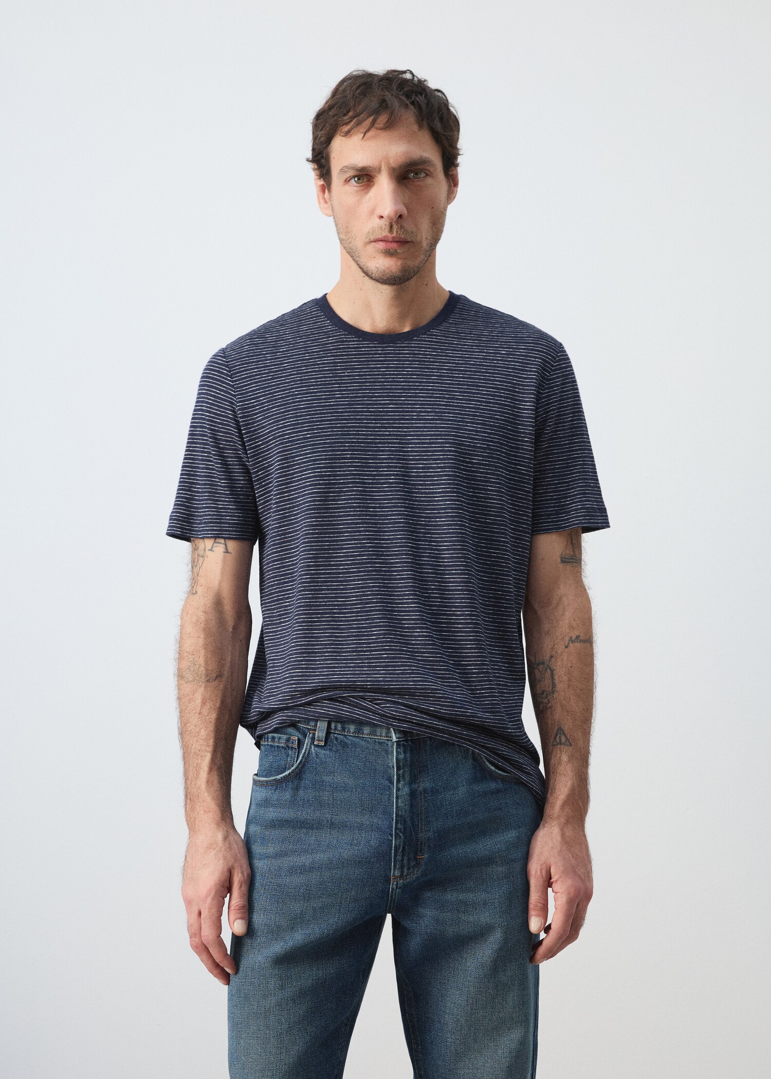 T-shirt lin slim-fit rayures - Plan moyen