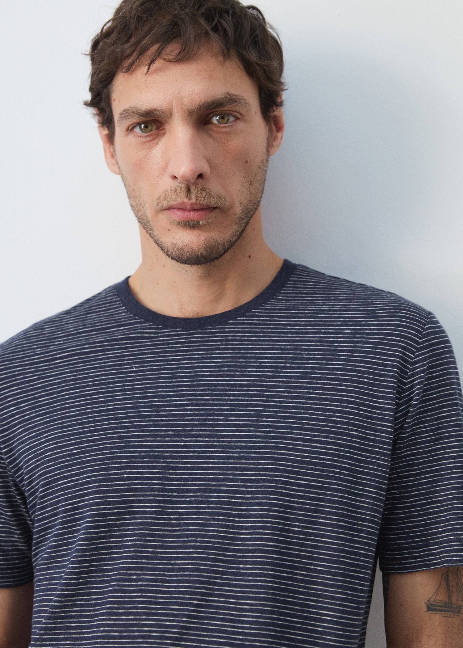 T-shirt lin slim-fit rayures - Détail de l'article 1