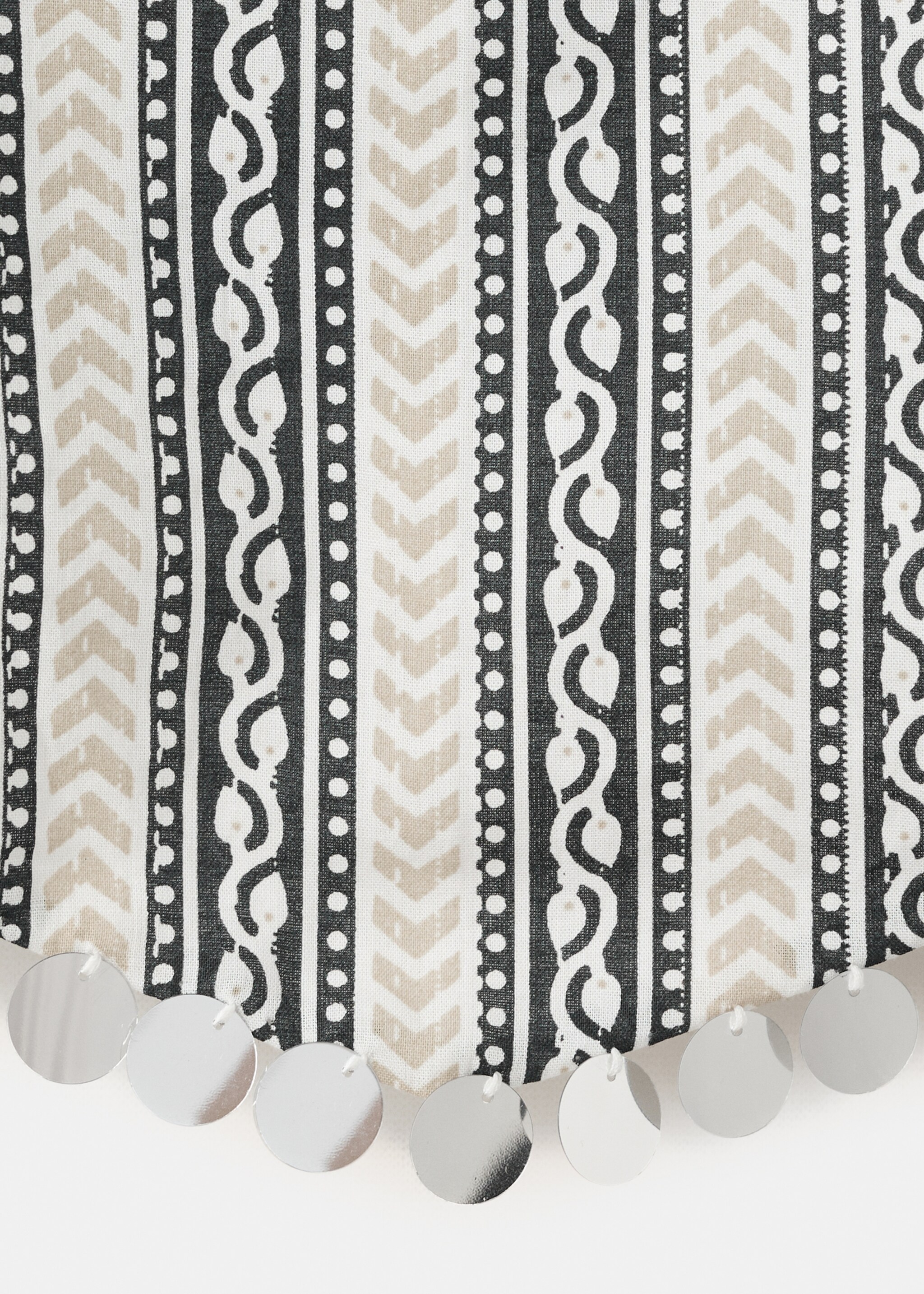 Printed halter-neck cropped top - Details of the article 8, Ecru. Ref: 27067900-00.