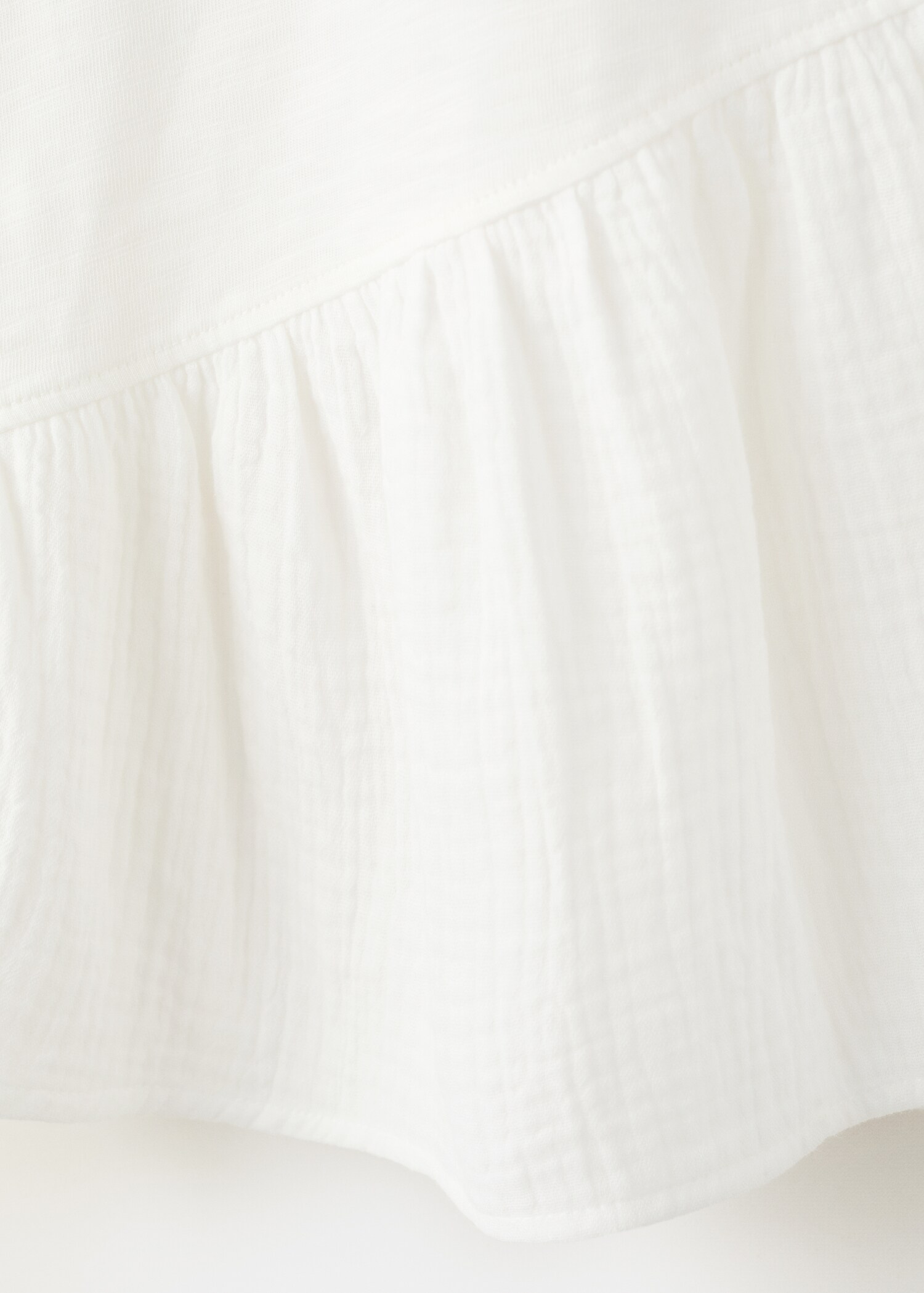 Dress with plaited details - Details of the article 0