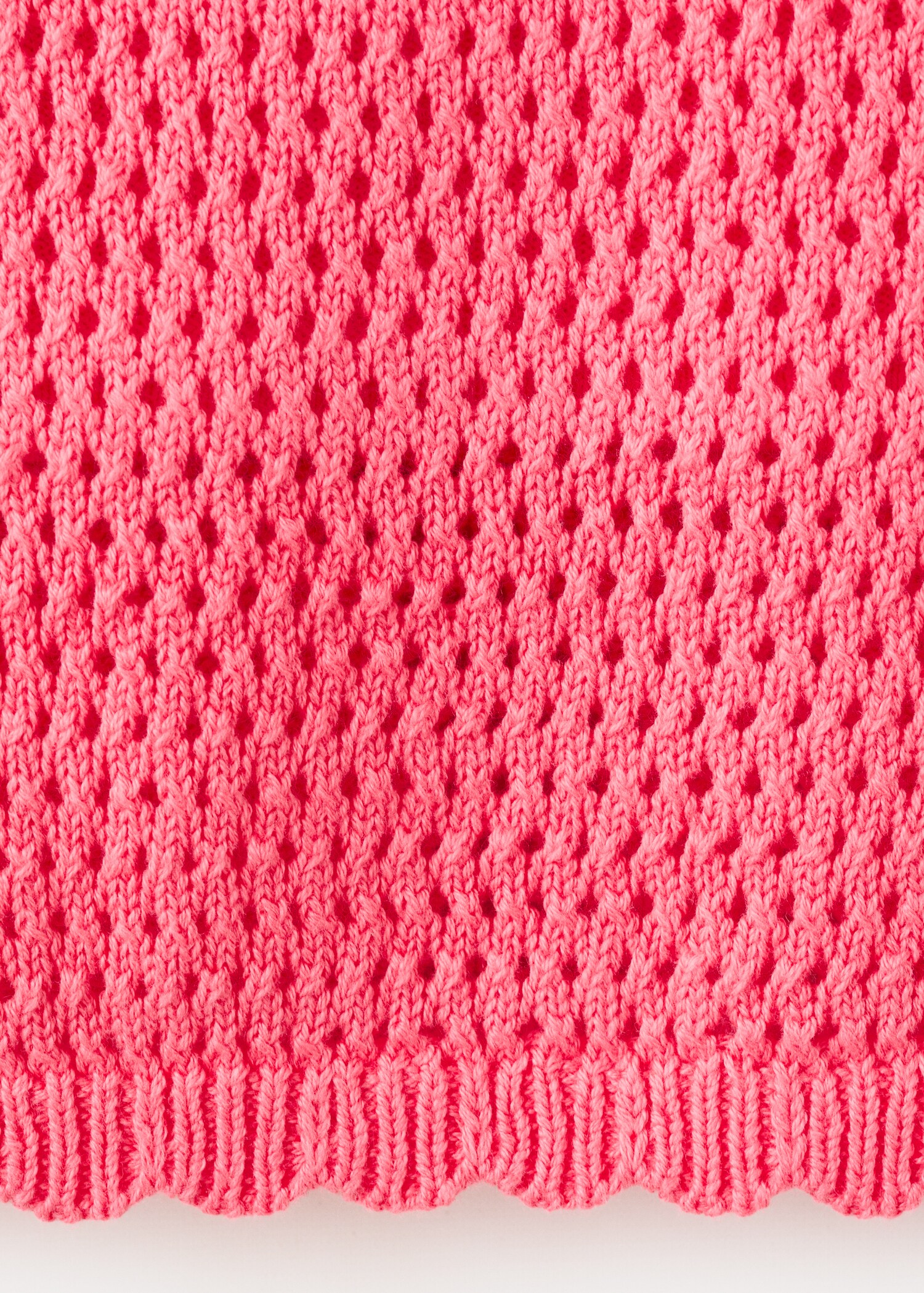 Crochet top - Details of the article 0