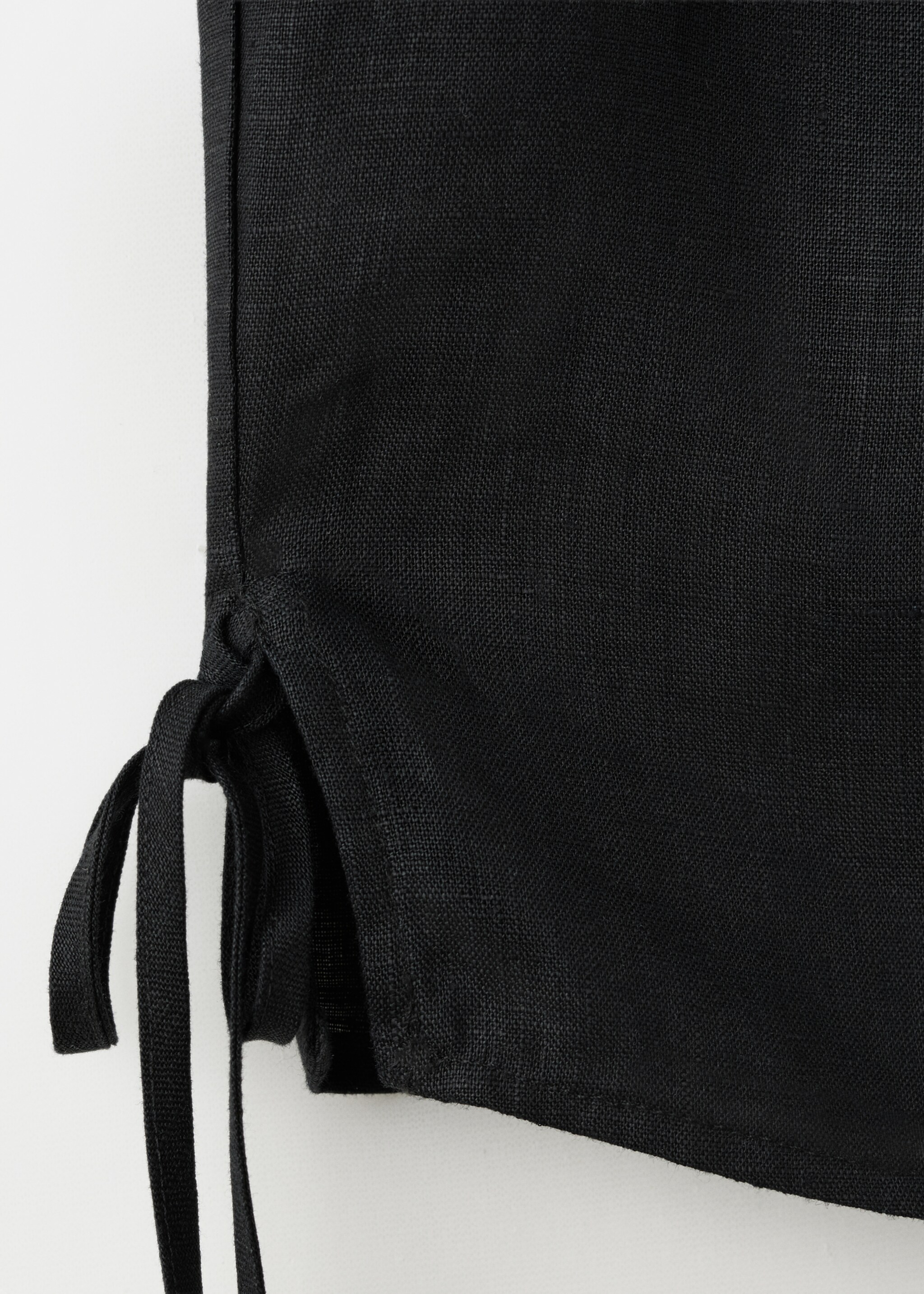Linen top with ties - Details of the article 0, Black. Ref: 27067927-00.