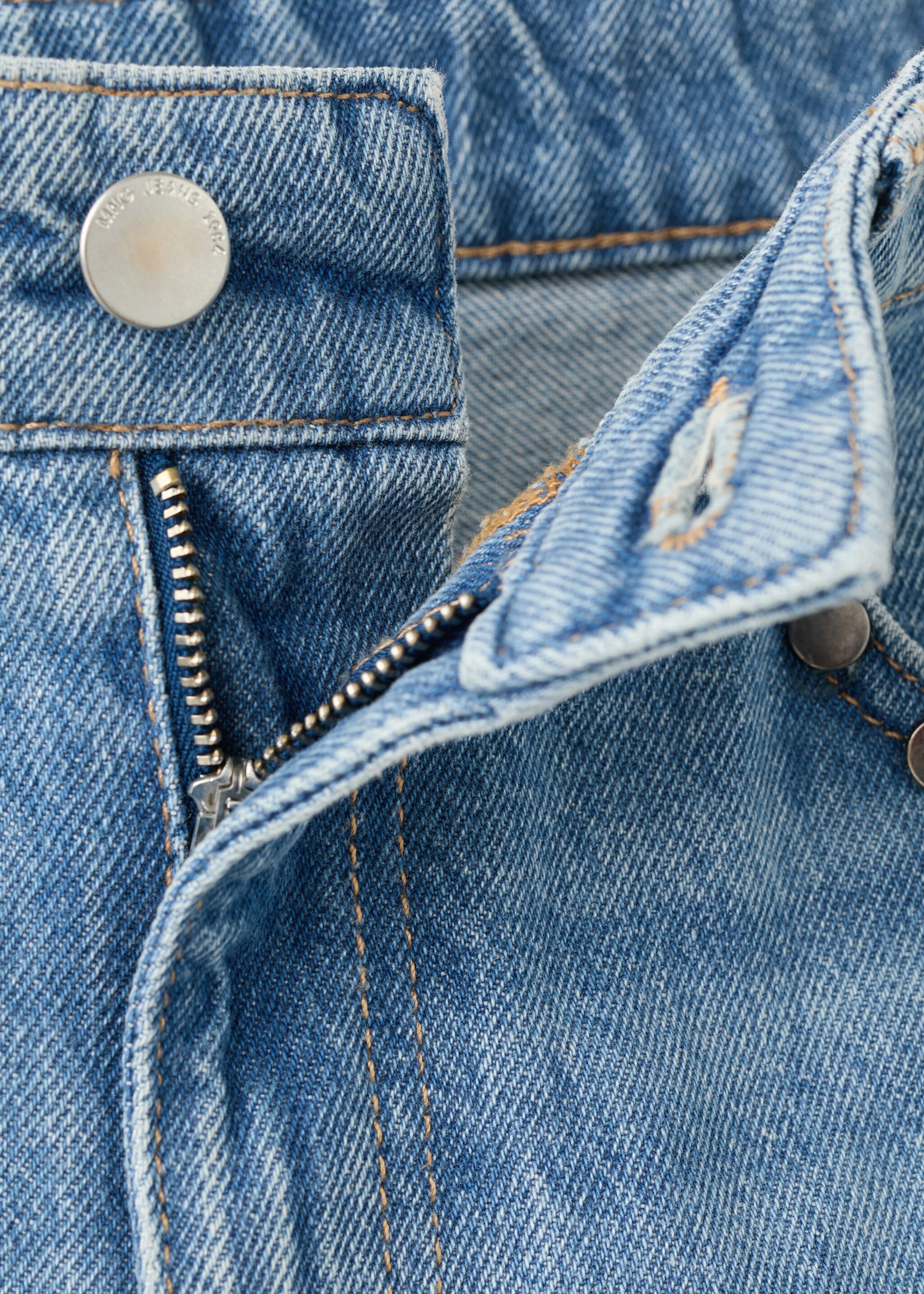 Straight-fit jeans with studs - Details of the article 8, Medium Blue. Ref: 27067938-00.