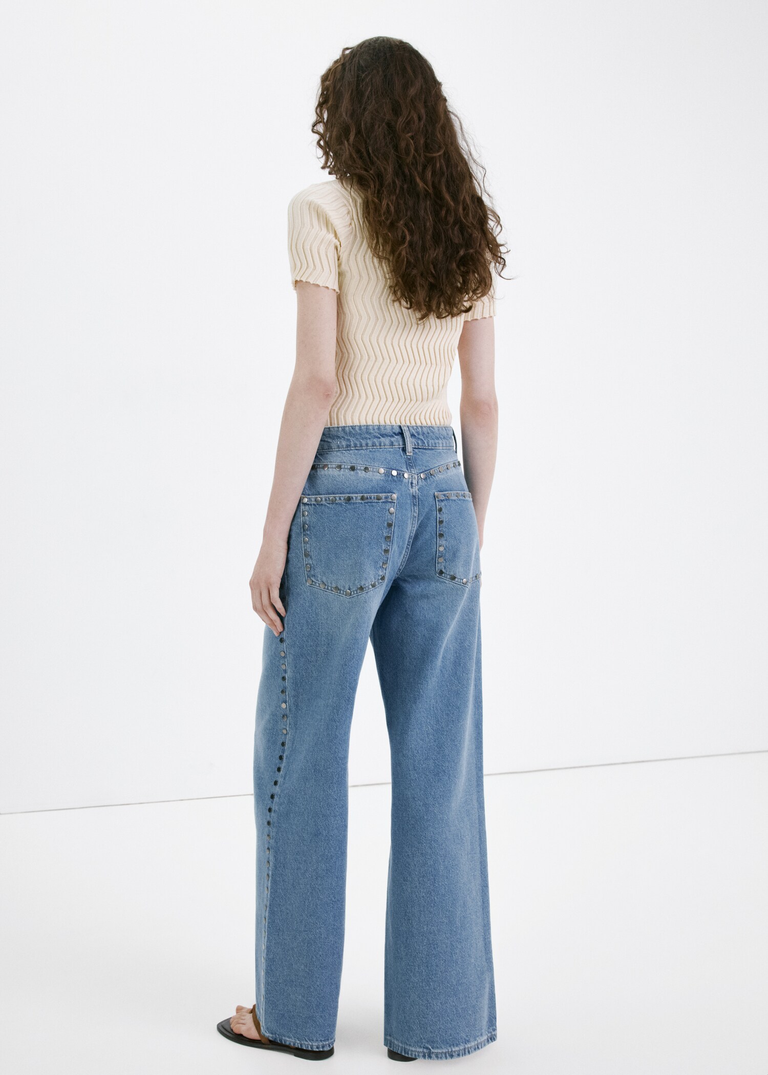 Straight-fit jeans with studs - Reverse of the article