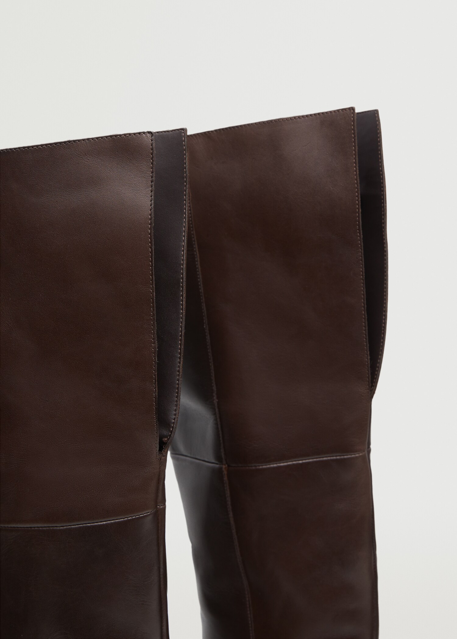 Bottes cuir semelle track - Détail de l'article 2
