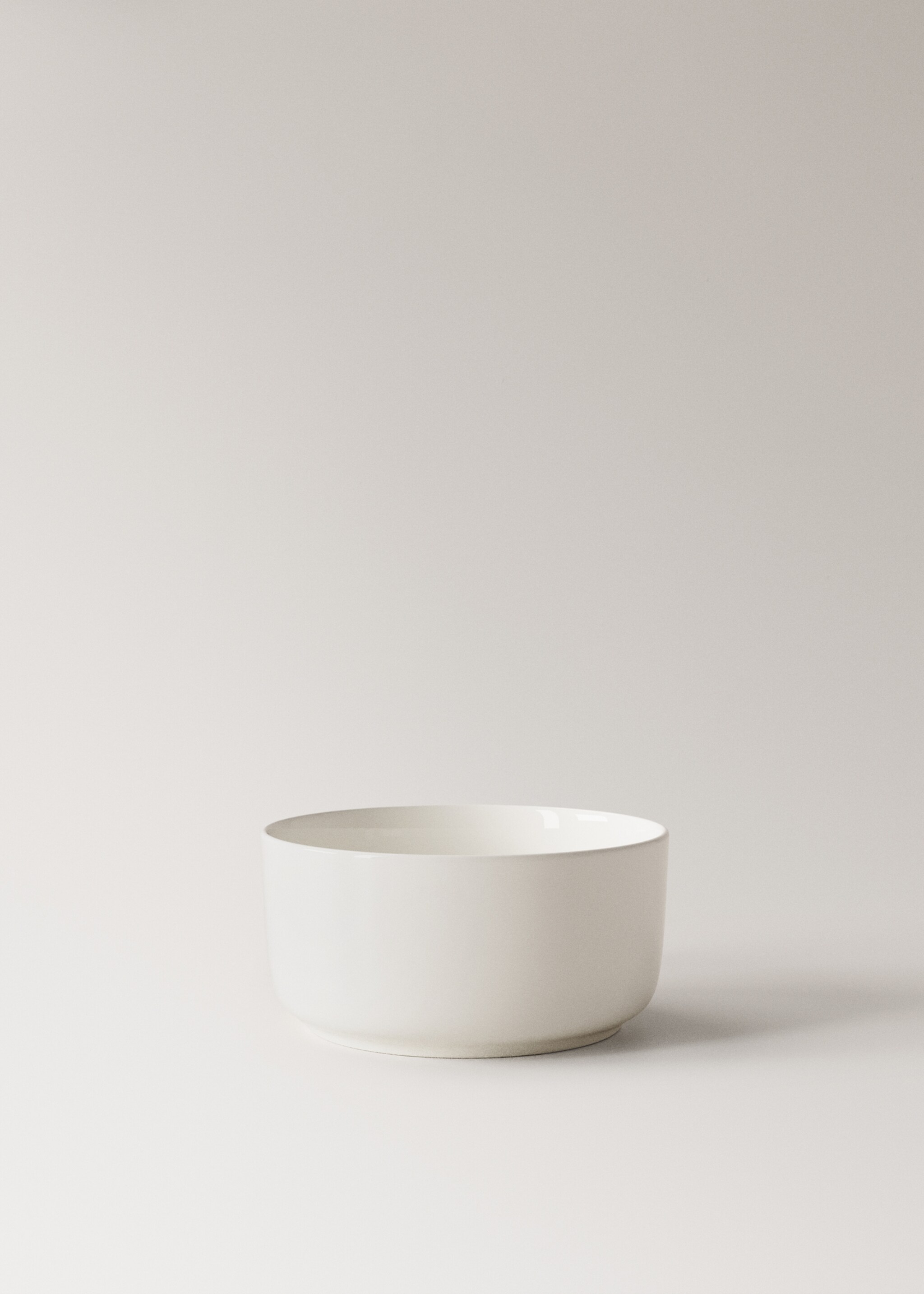 Ultra light-bone china bowl - Προϊόν χωρίς μοντέλο, Λευκό. Ref: 27071167-00.