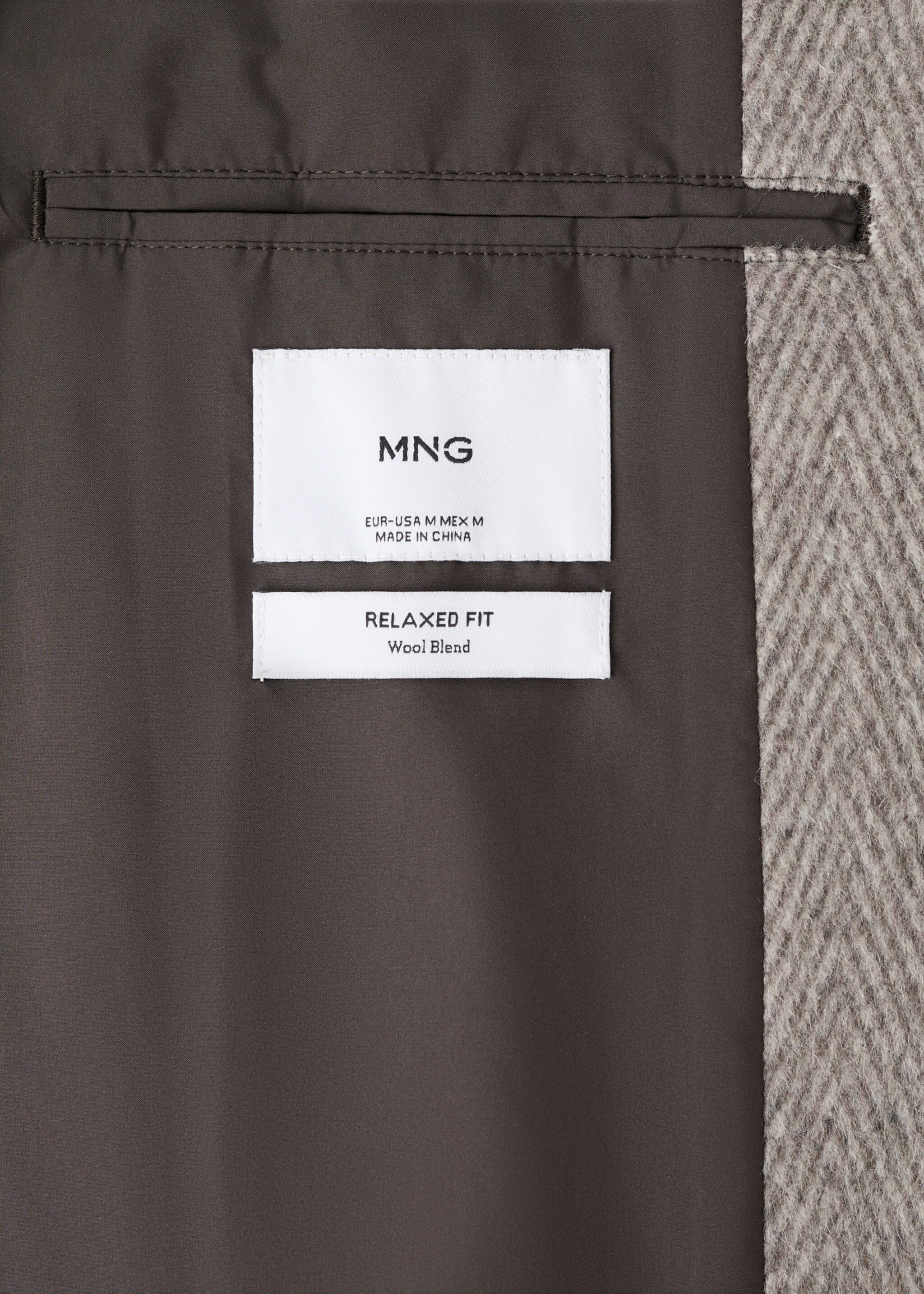 Herringbone structure wool coat - Details of the article 0, Sand. Ref: 27071171-00.