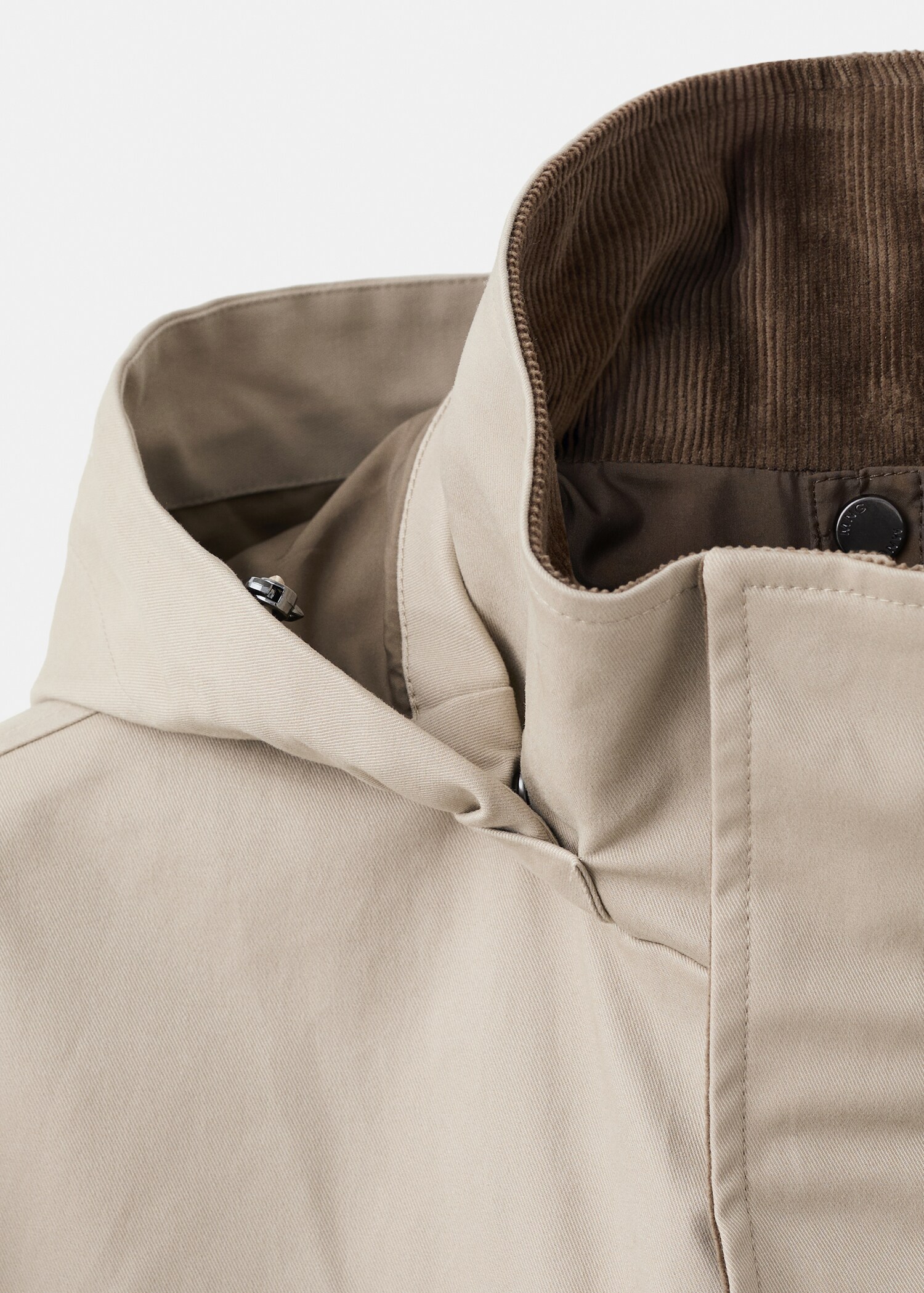 Parka with detachable inner hood - Details of the article 9