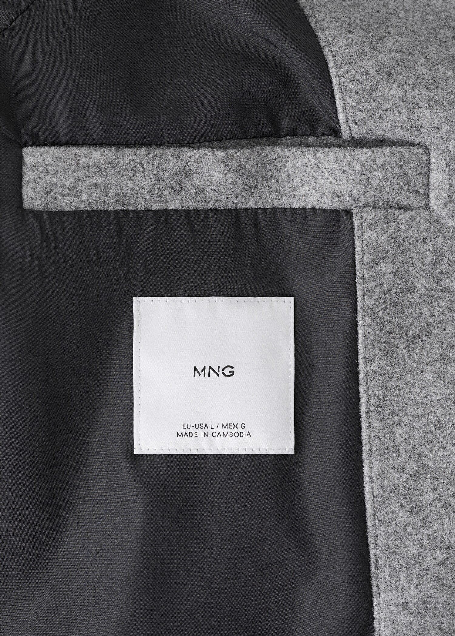 Cloth hooded jacket - Details of the article 0